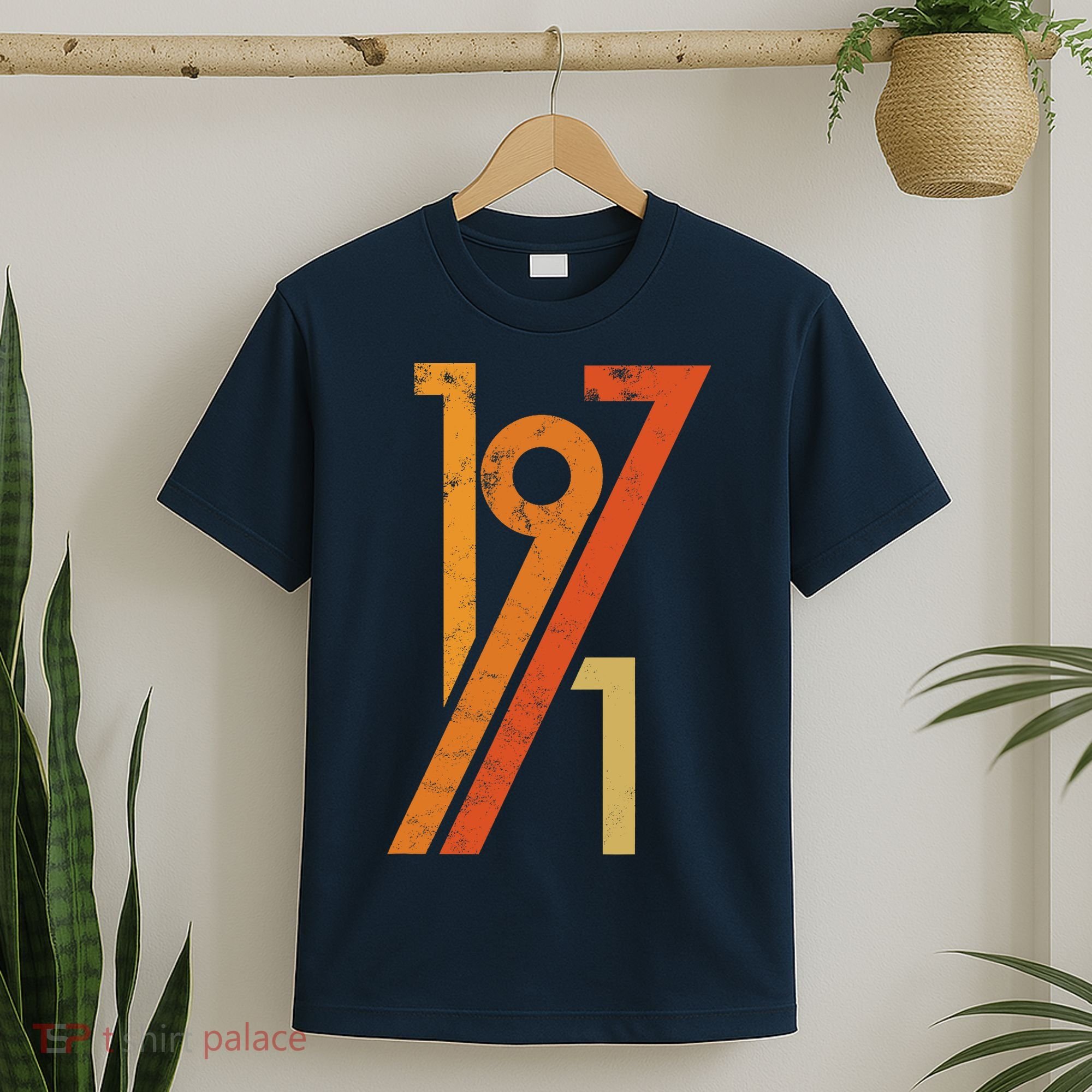 Birthday Vintage 70s Style 1971 T-Shirt