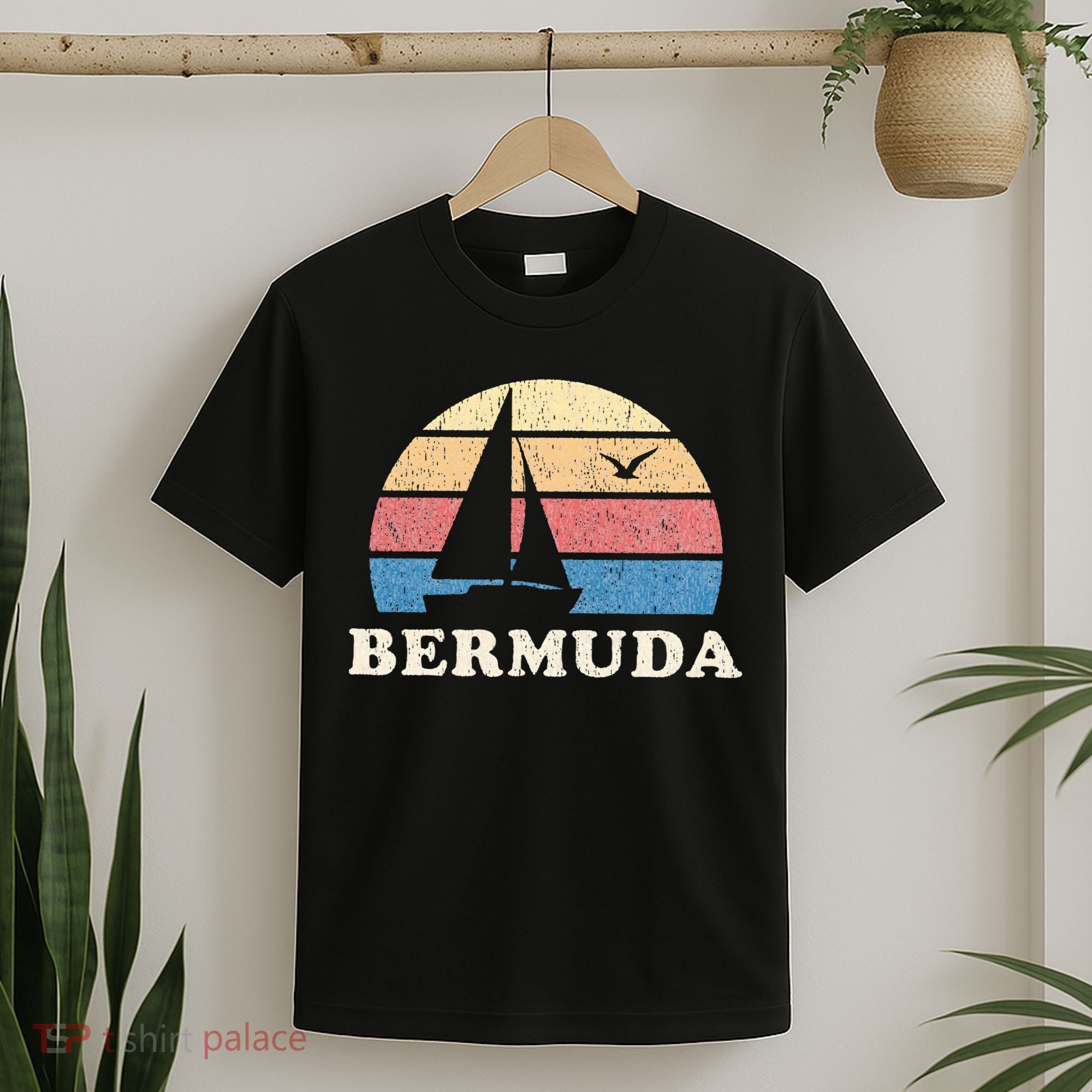 Bermuda Vintage Sailboat 70s Throwback Sunset T-Shirt