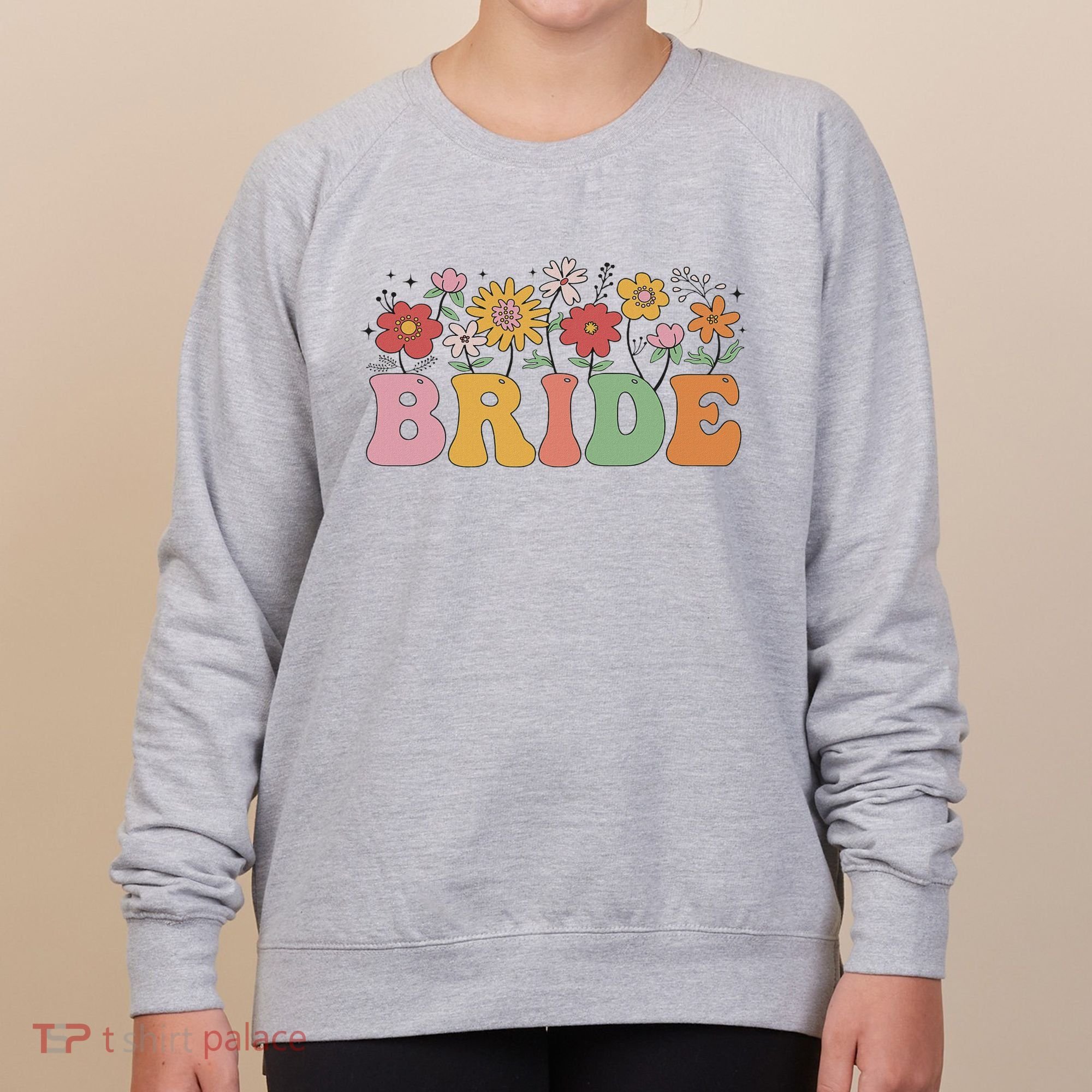 Bride Wildflower Floral Bridal Party Wedding Bachelorette Women's Sweatshirt