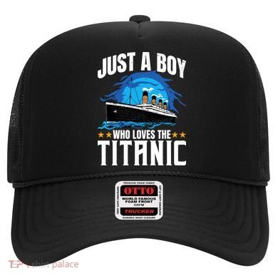 Boy Who Just Love The Rms Titanic Hat