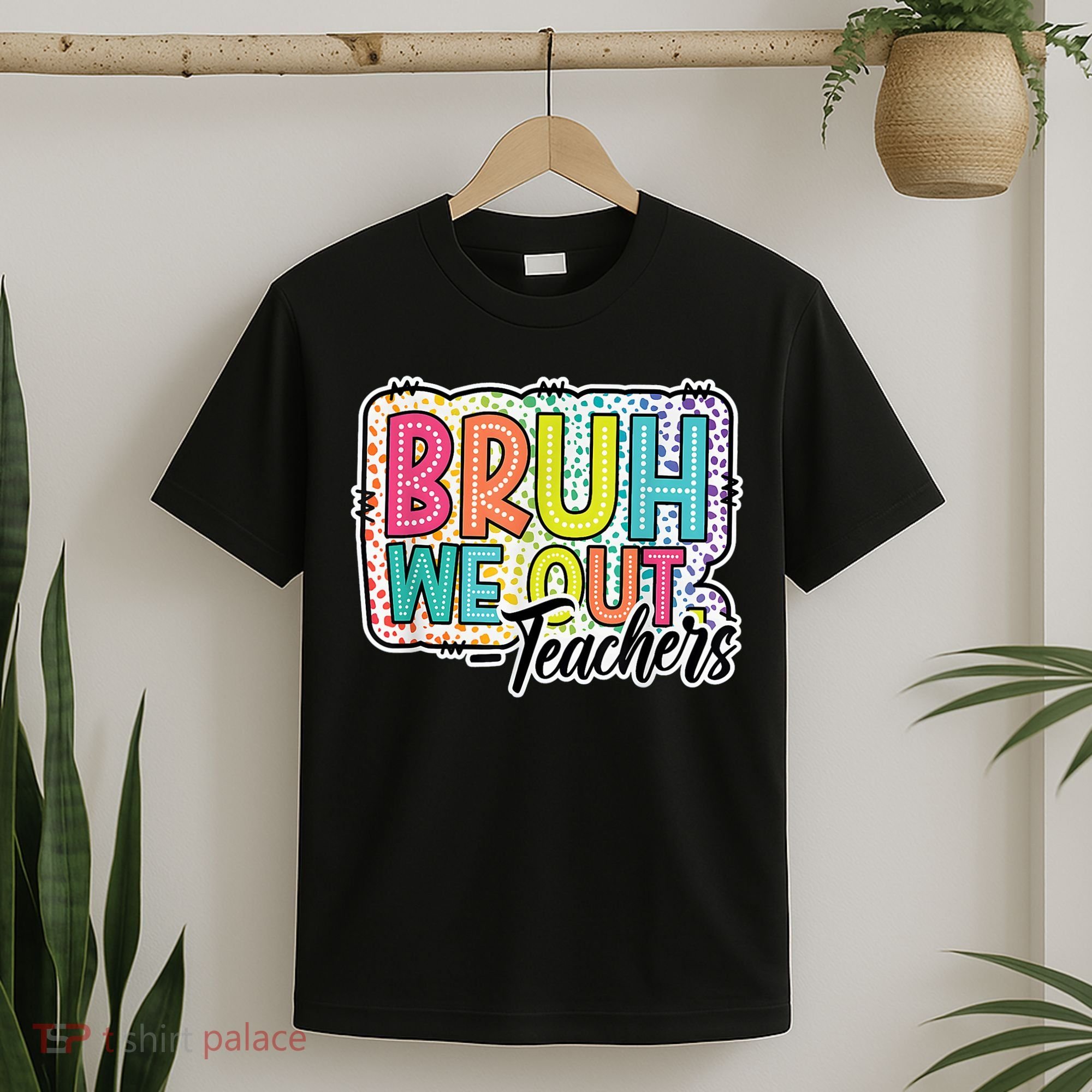 Bruh We Out Teachers Cute End Of School Year Summer Groovy T-Shirt