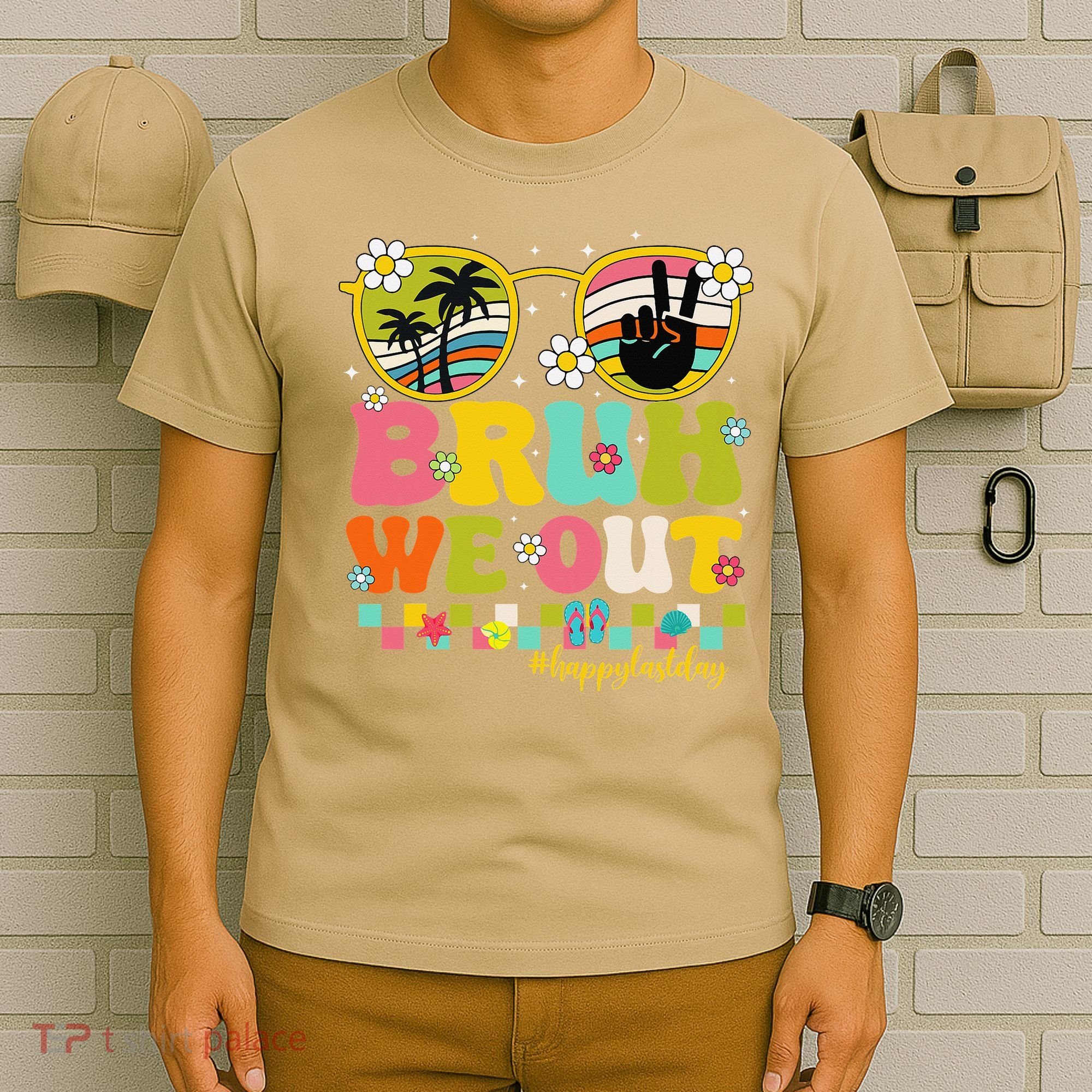 Bruh We Out Teachers Happy Last Day Of School Retro Groovy T-Shirt