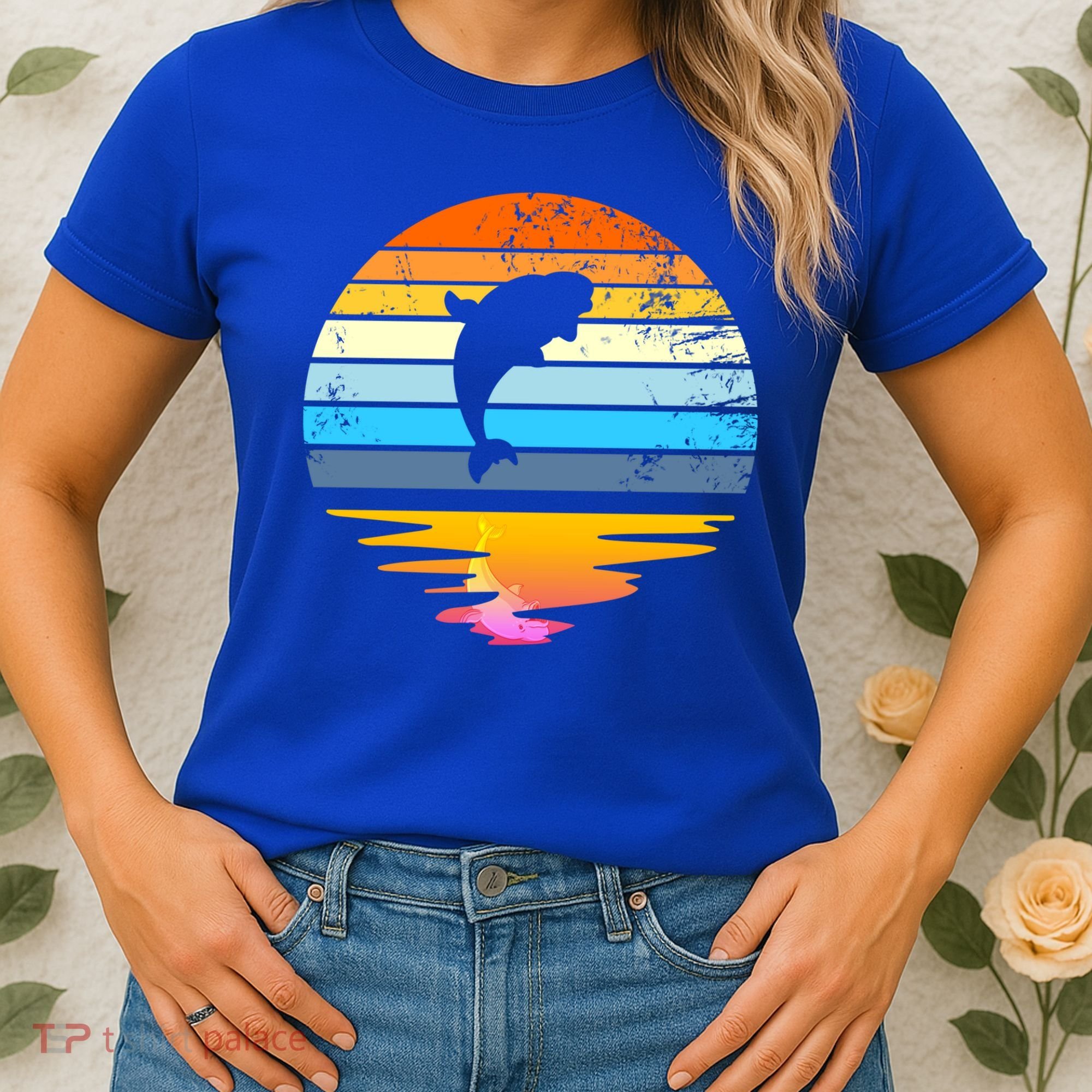 Beluga Whale Retro Sunset Save The Whales Beluga Meaningful Gift Women's T-Shirt