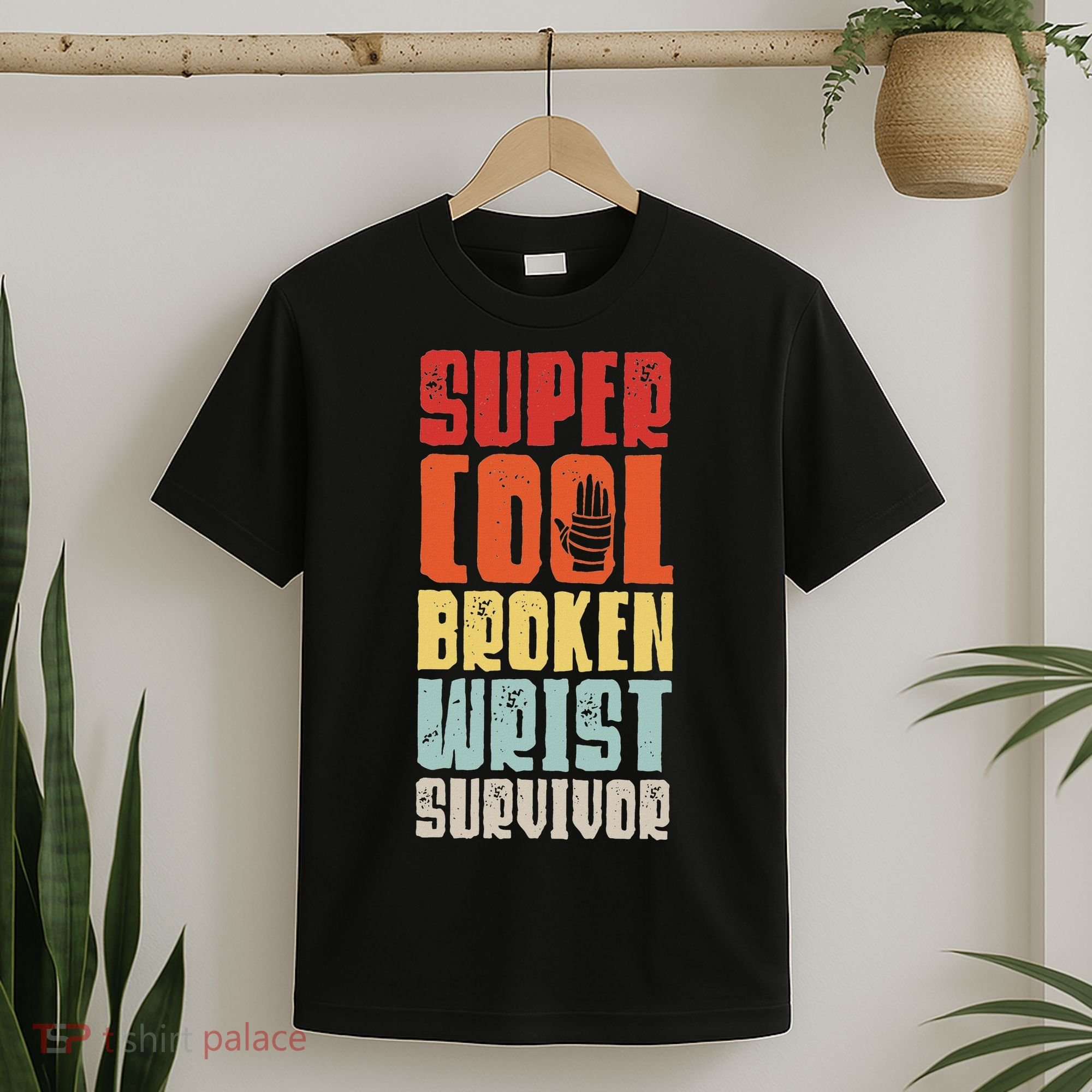 Broken Wrist Survivor Hand Injury Recovery Arm Surgery Gift T-Shirt