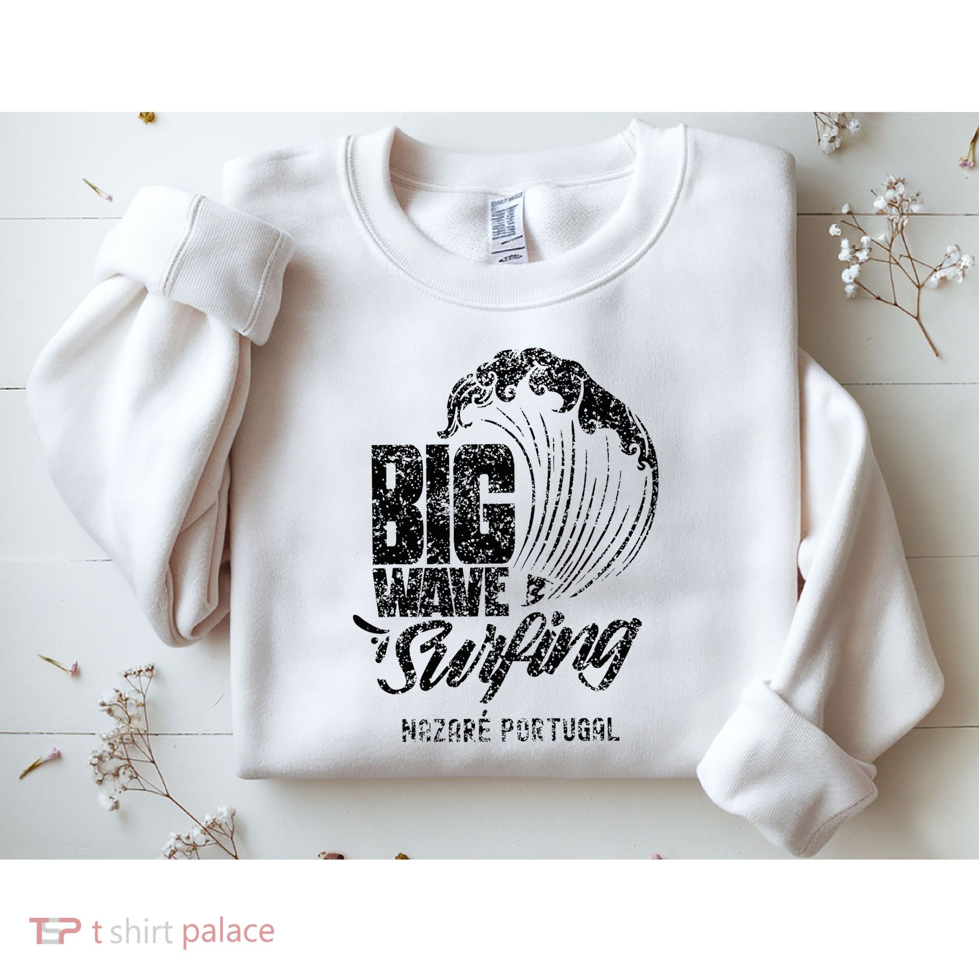 Big Wave Surfing Nazaré Portugal Surfer Surf Sweatshirt