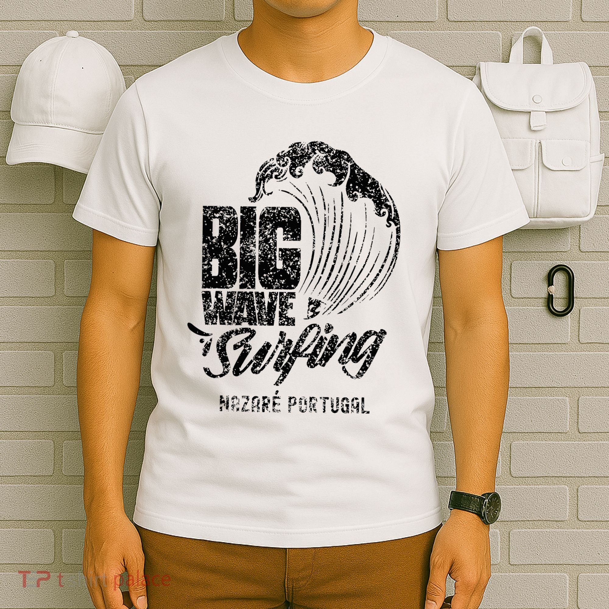 Big Wave Surfing Nazaré Portugal Surfer Surf T-Shirt