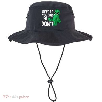 Before you hug me don't – Sarcasm quote no hugs not a hugger Bucket Hat