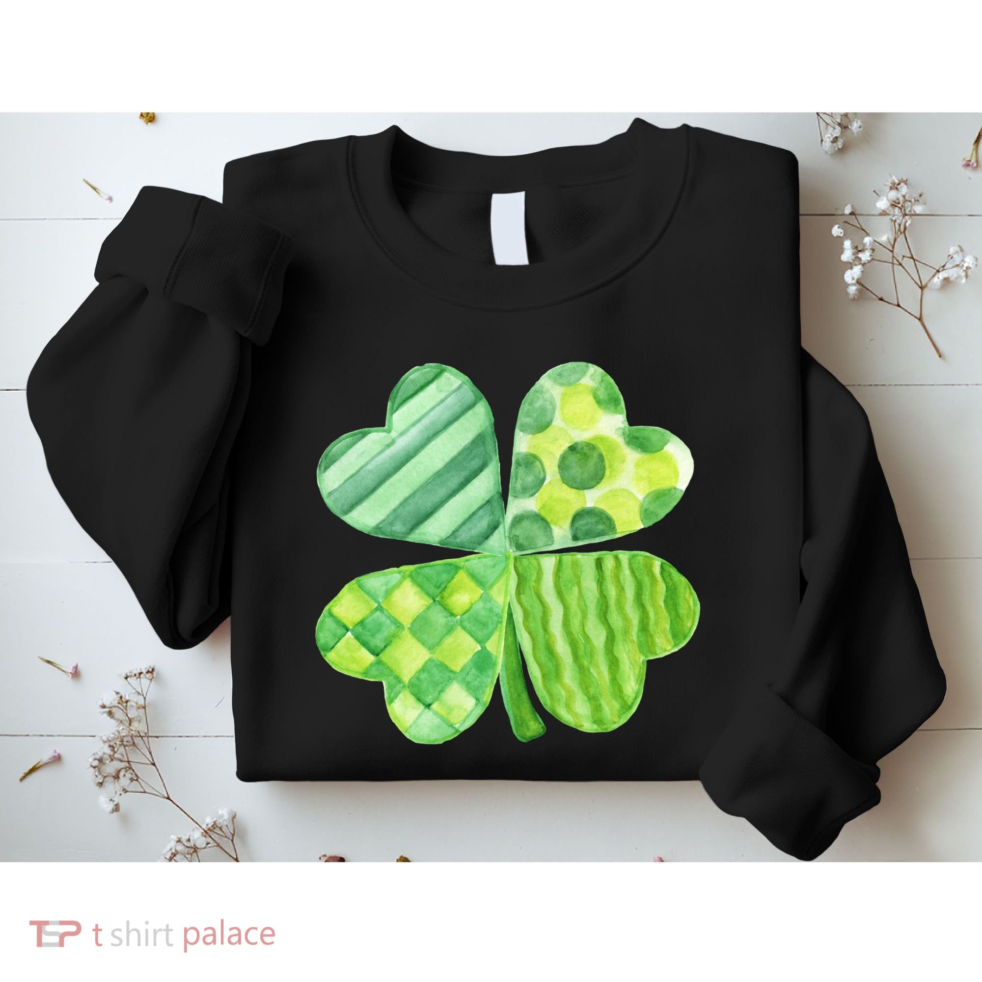 Cute 4 Leaf Clover Irish St Patricks Day Sweatshirt
