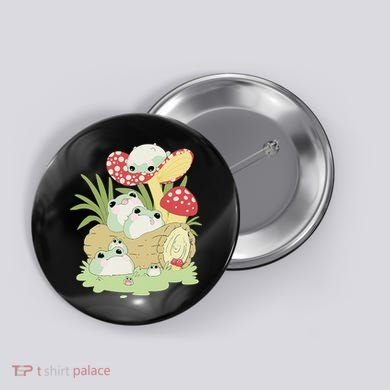Cottagecore Aesthetic Frog Lying on Mushroom Cute Frog Lover Button