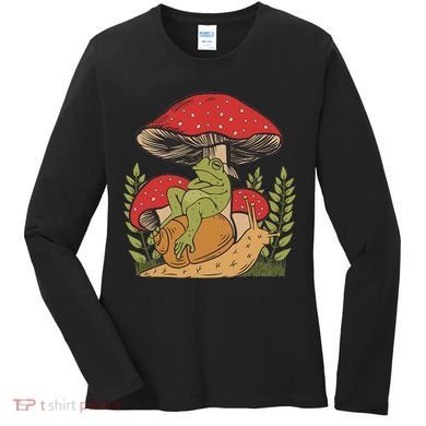 Cottagecore Aesthetic Frog Mushroom Snail Goblincore Toad Women's Long Sleeve Shirt