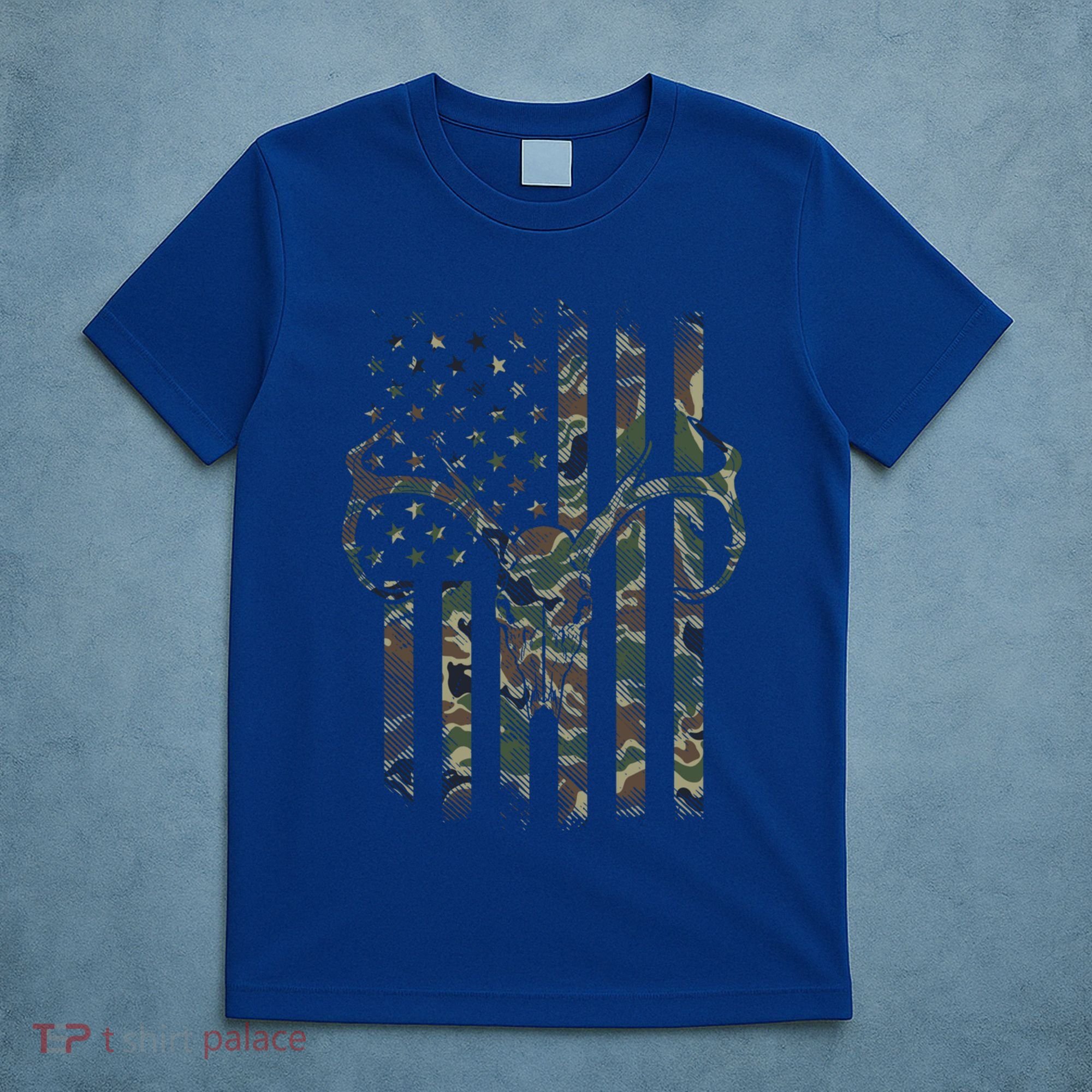 Camo American Flag Deer Skull Elk Hunting Usa Hunter Gift T-Shirt