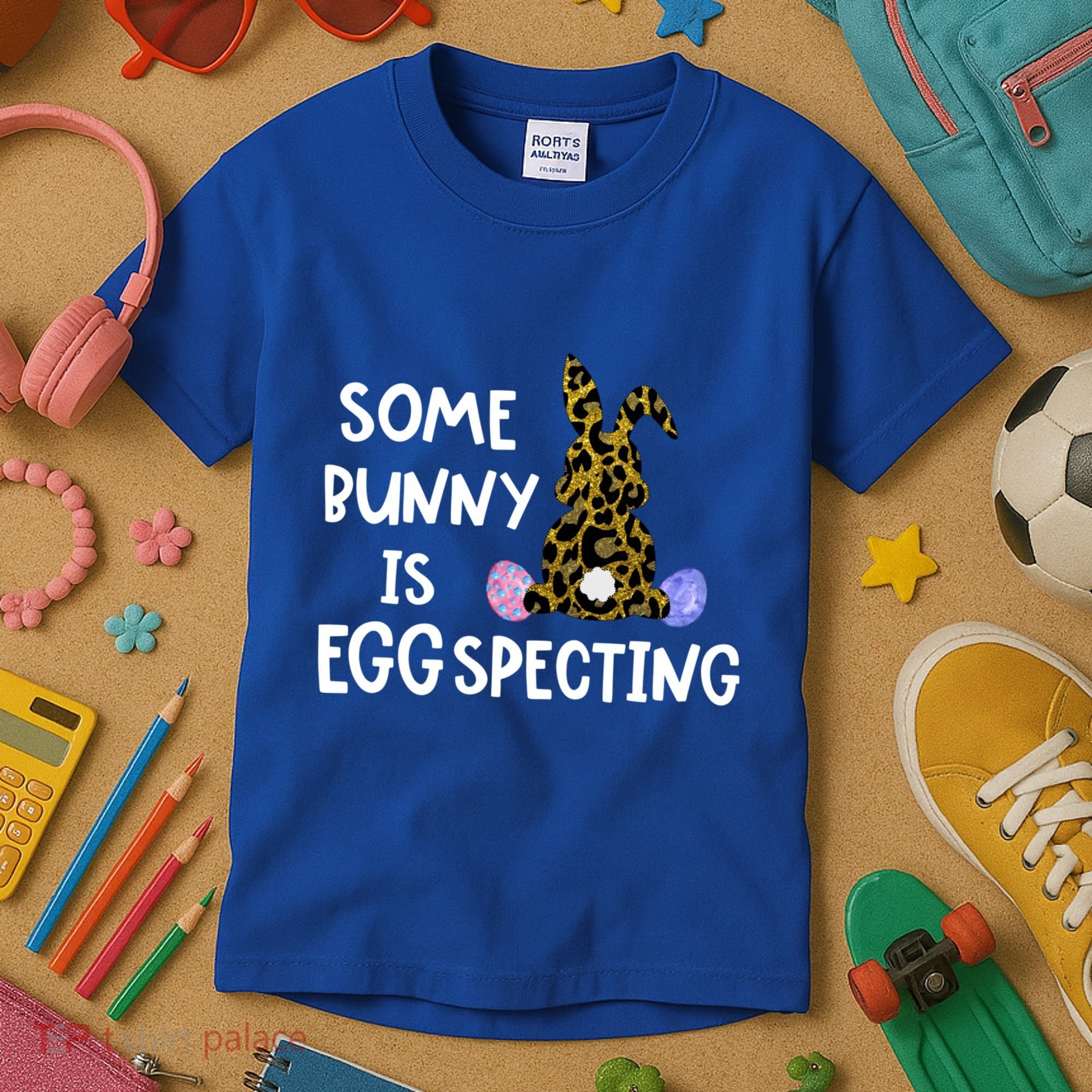 Cute Announcefunny Gift Easter Expecting Pregnant Mom Gift Kids T-Shirt