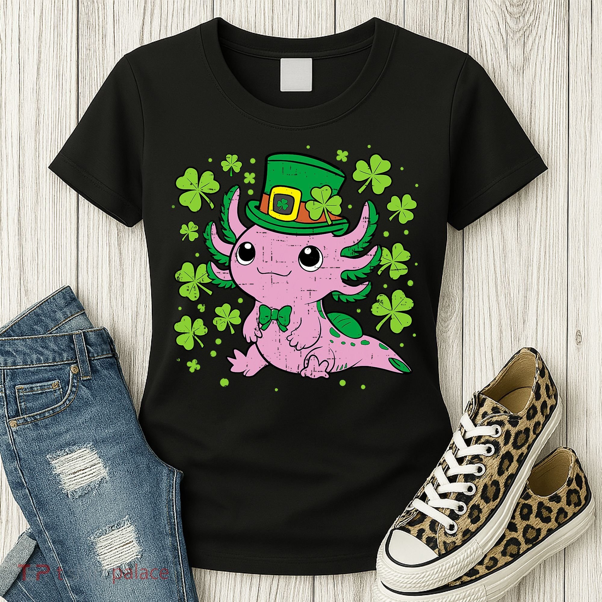 Cute Axolotl Kawaii Leprechaun St Patricks Day Saint Pattys  Women's T-Shirt