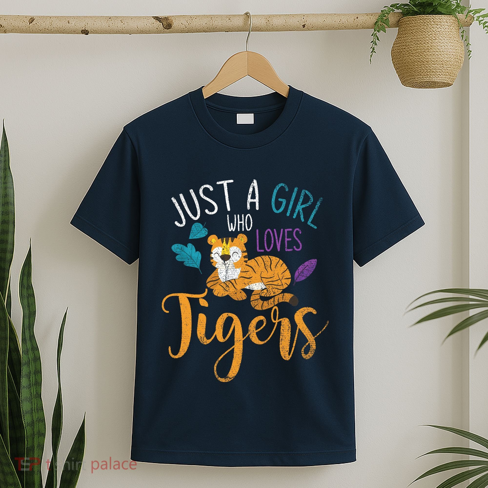 Cute Animal Lover Wildlife Wo Girl Tiger T-Shirt
