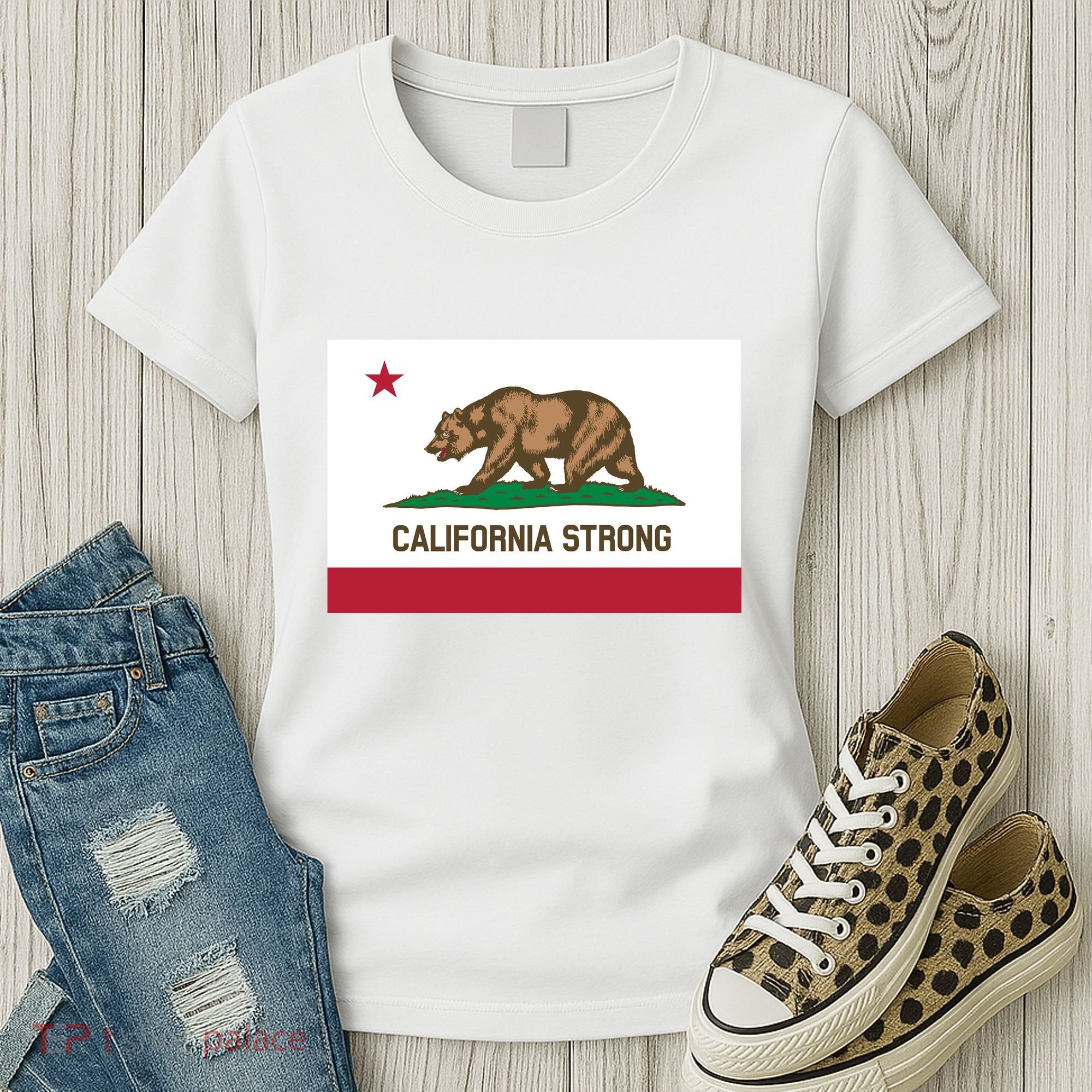 California Strong Flag Women's T-Shirt