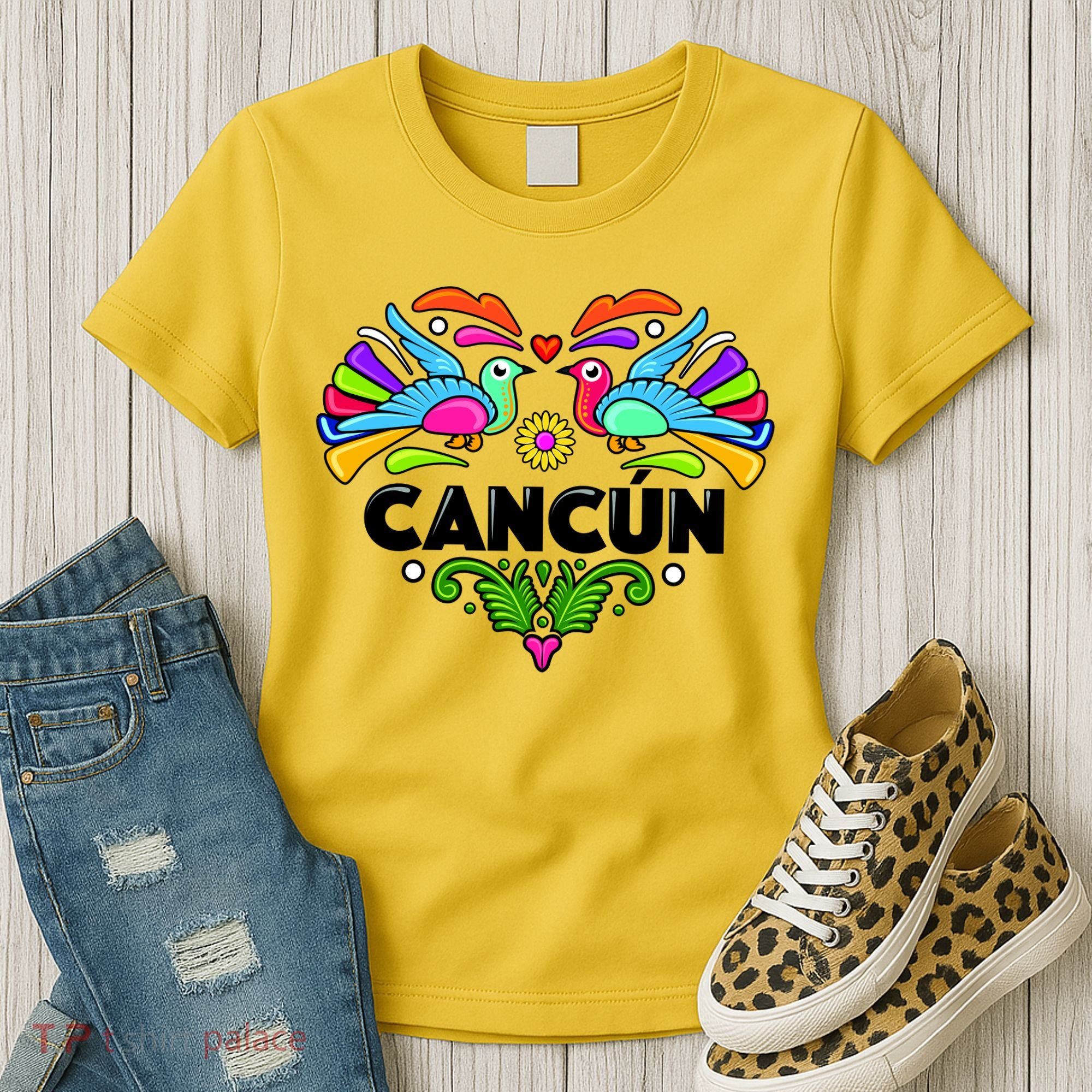Cancun Artistic Heart Women's T-Shirt