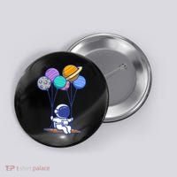 Cute Astronaut On Balloon Swing Button thumb 0