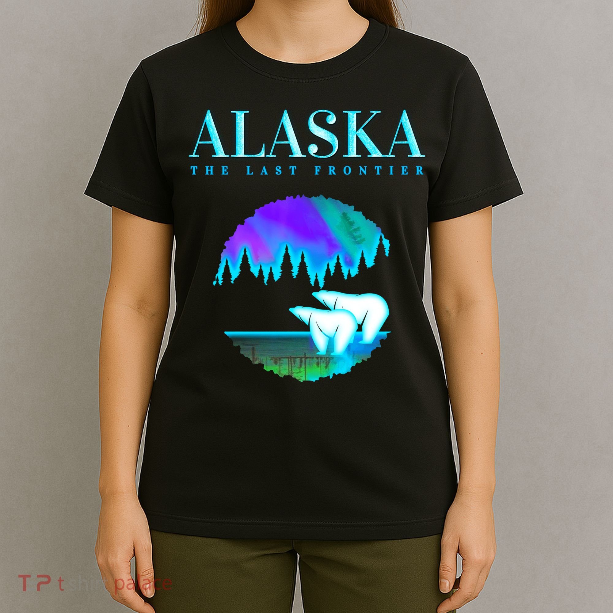 Cool Alaska Pair of Polar Bear with Aurora Snow Scene T-Shirt