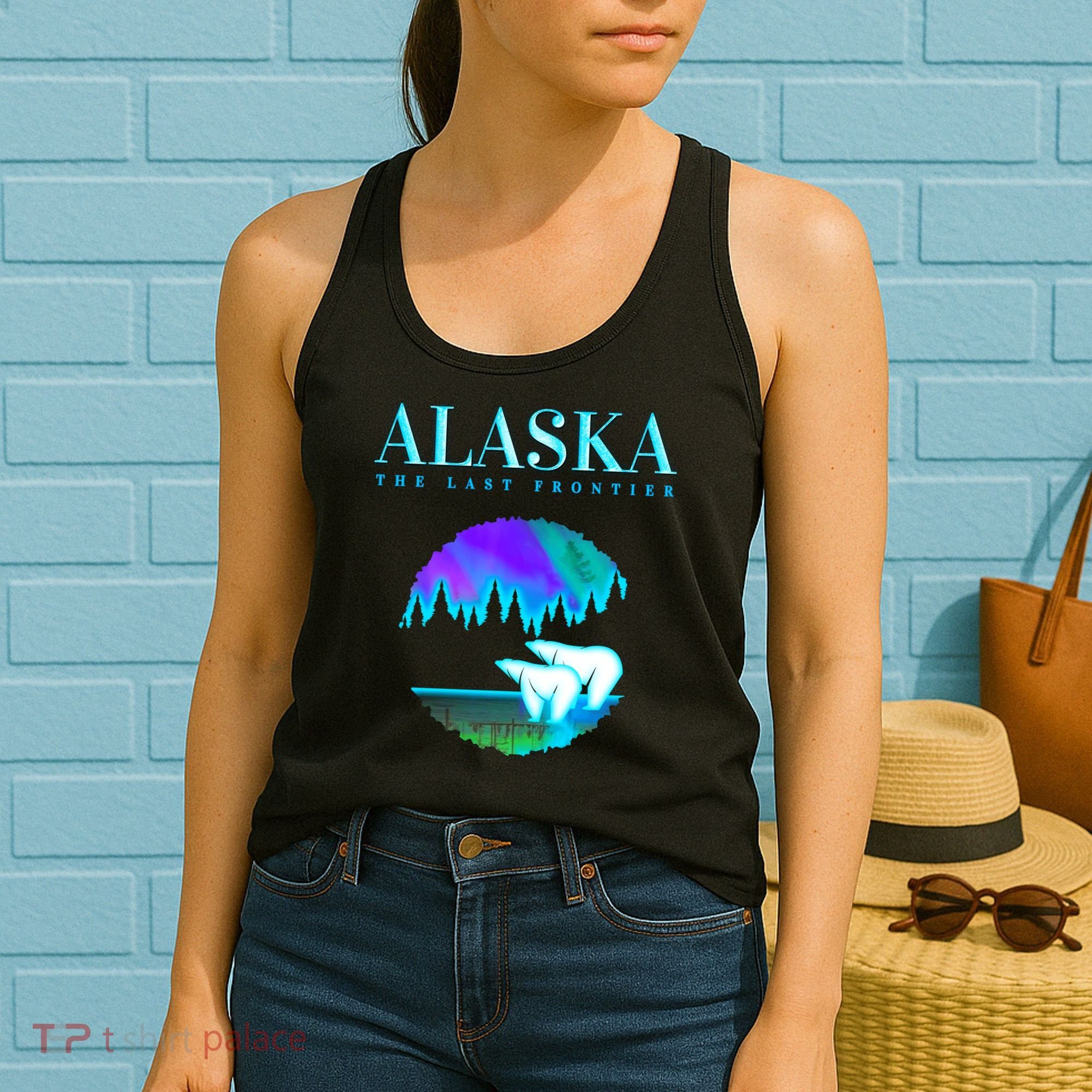 Cool Alaska Pair of Polar Bear with Aurora Snow Scene Women's Tank Top