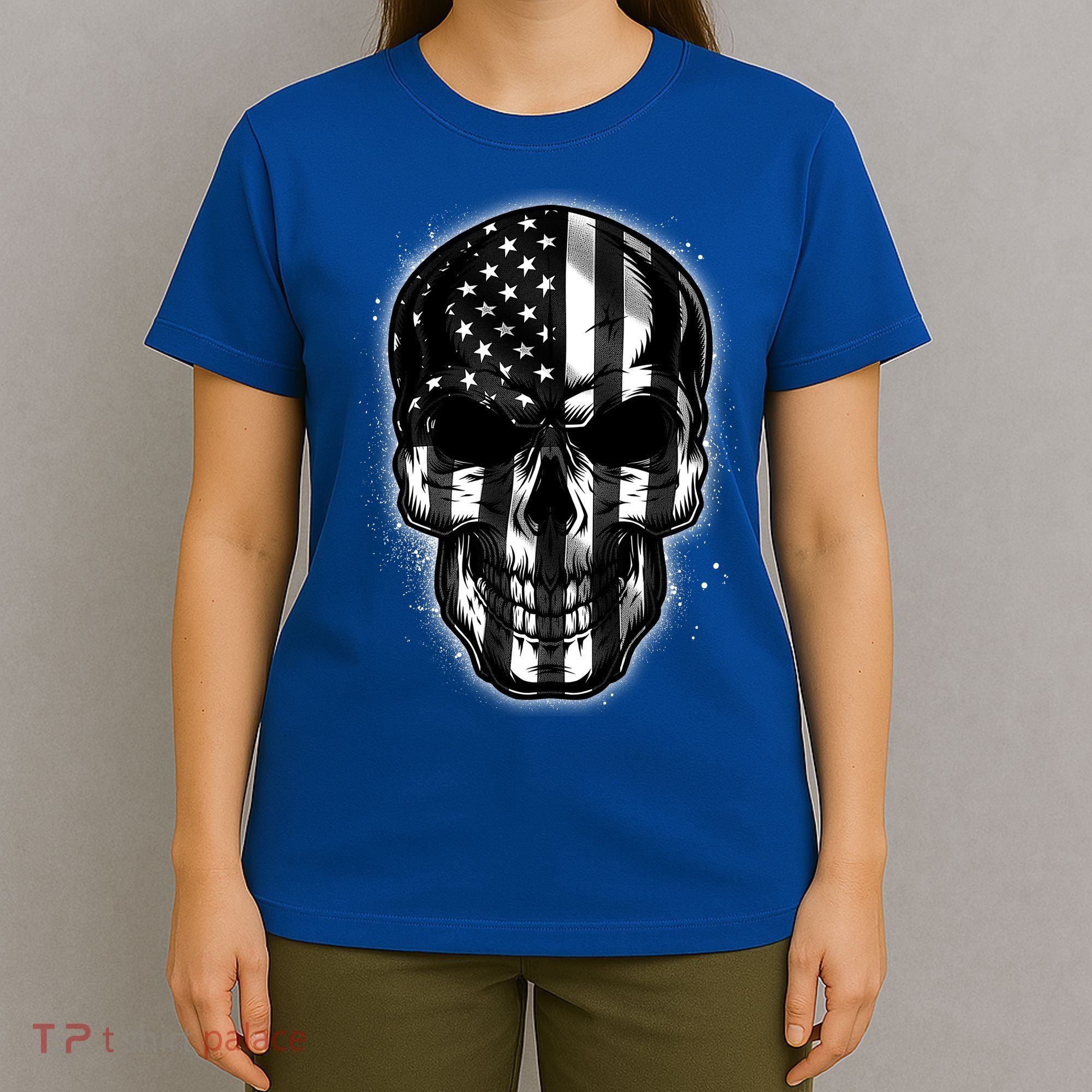 Cool American USA Flag Grunge Skull T-Shirt
