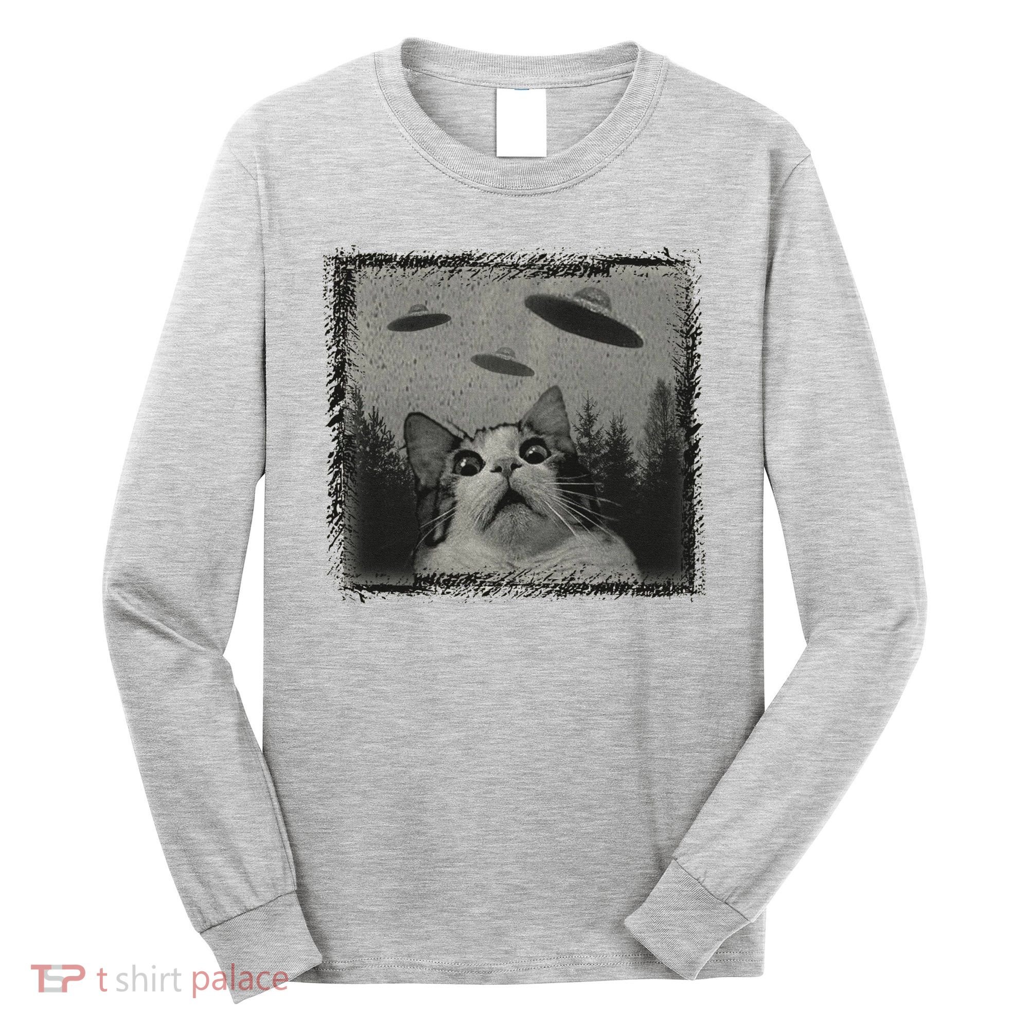 Cat And UFOs Funny Cat Lover Funny Cute Cat Meme Long Sleeve Shirt