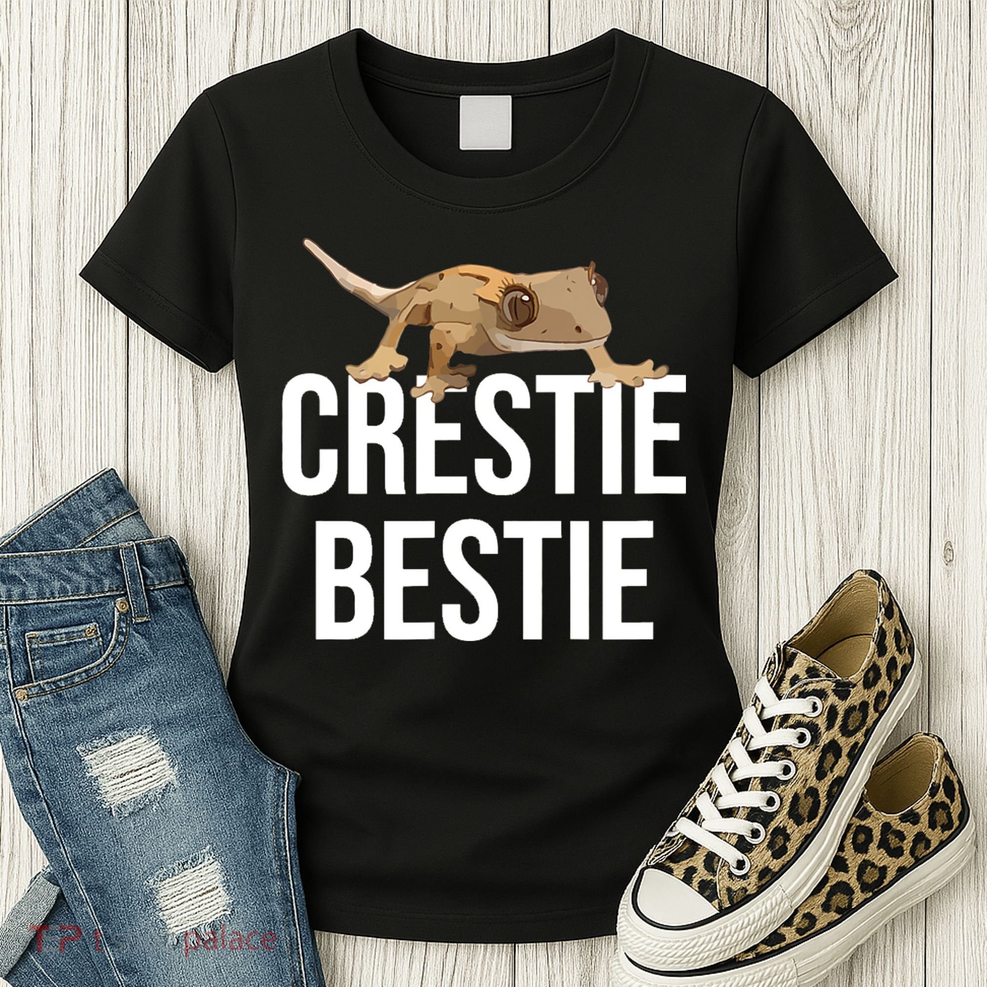 Crestie Bestie Crested Gecko Reptile Lizard Pet Lover Gift TShirt Women's T-Shirt