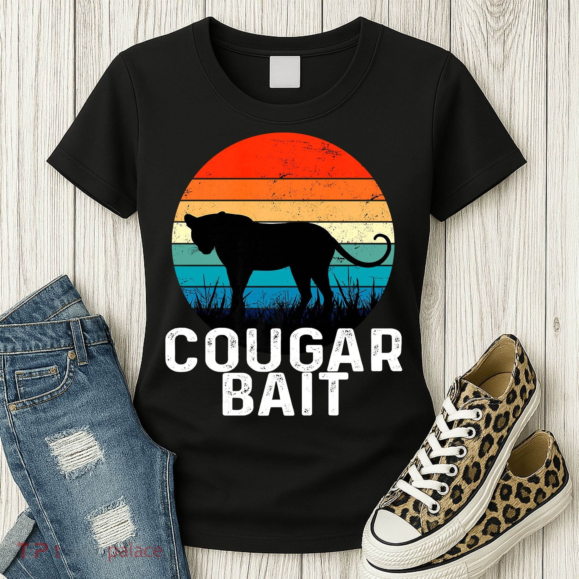 Cougar Bait Funny Dating Humor Sugar Momma Retro Animal Women's T-Shirt