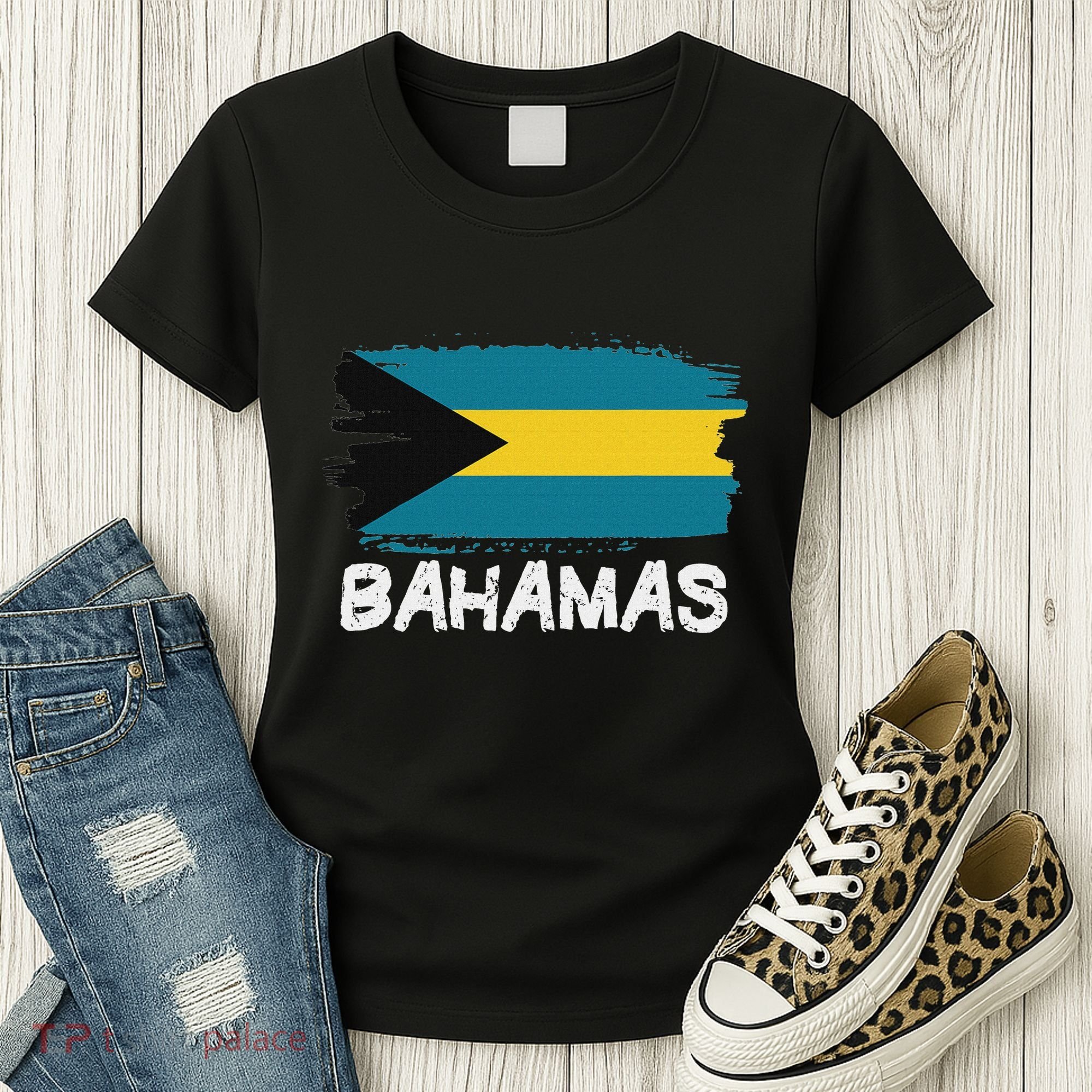 Cool Bahamas Flag Women's T-Shirt