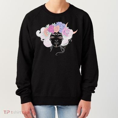 Cute Boho Flower Crown Woman Women's Sweatshirt