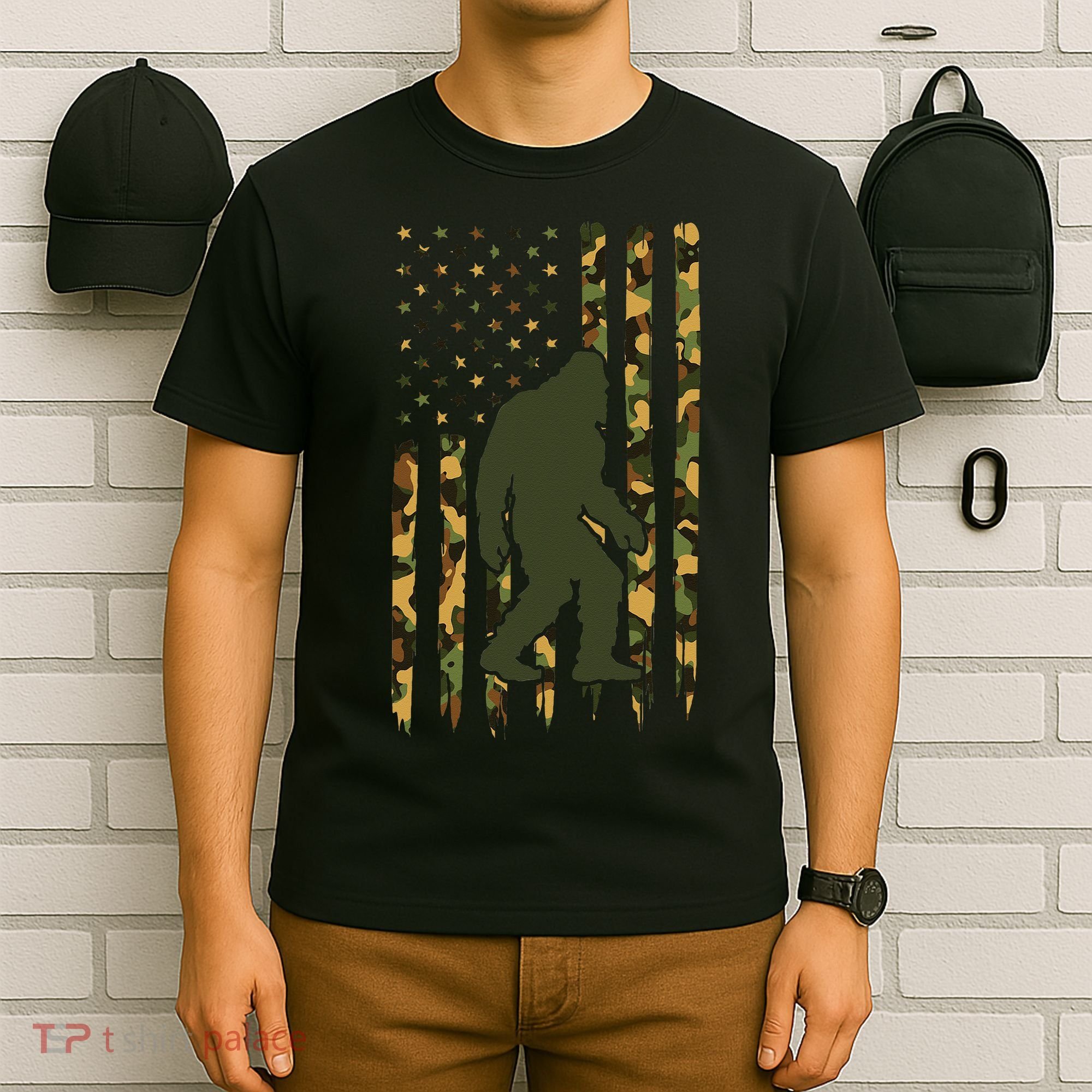 Camo Big Foot Sasquatch Vintage Bigfoot American Flag T-Shirt