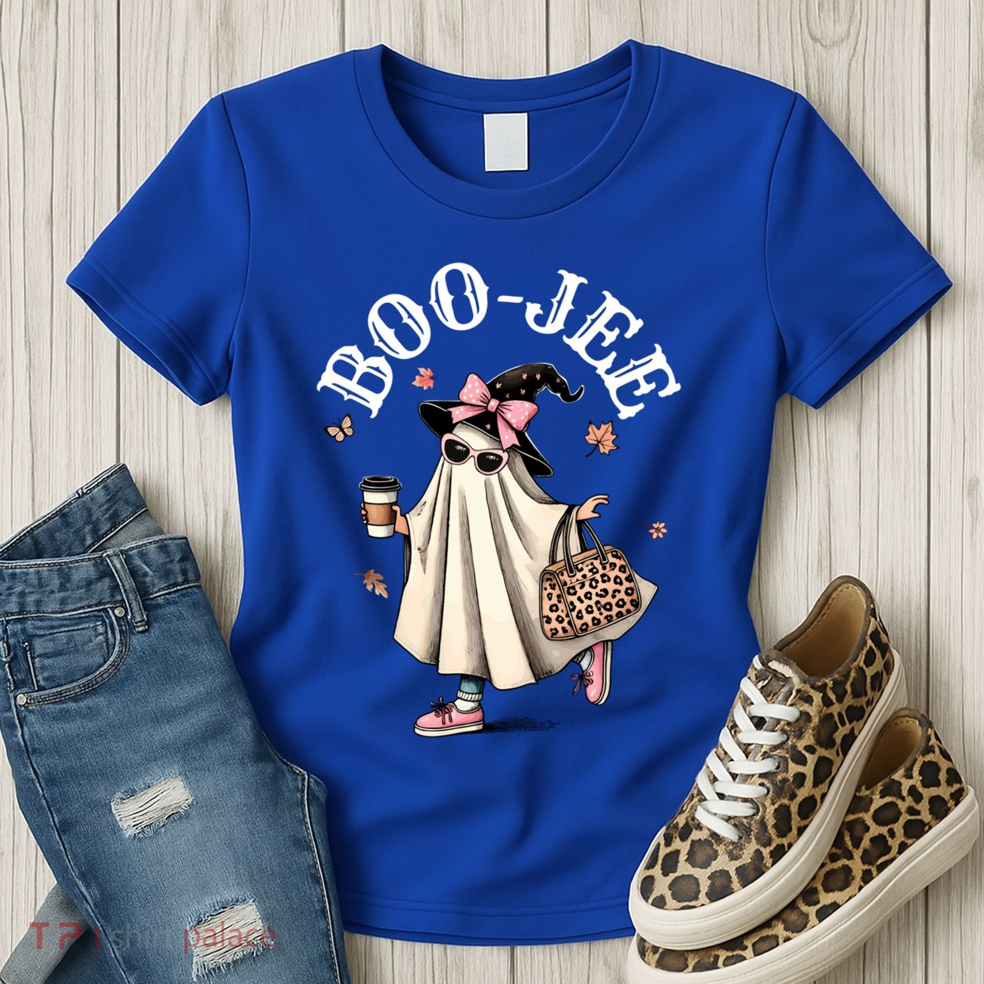 Cute Boo Jee Ghost Halloween Leopard Ghost Coffee Funny Gift Women's T-Shirt