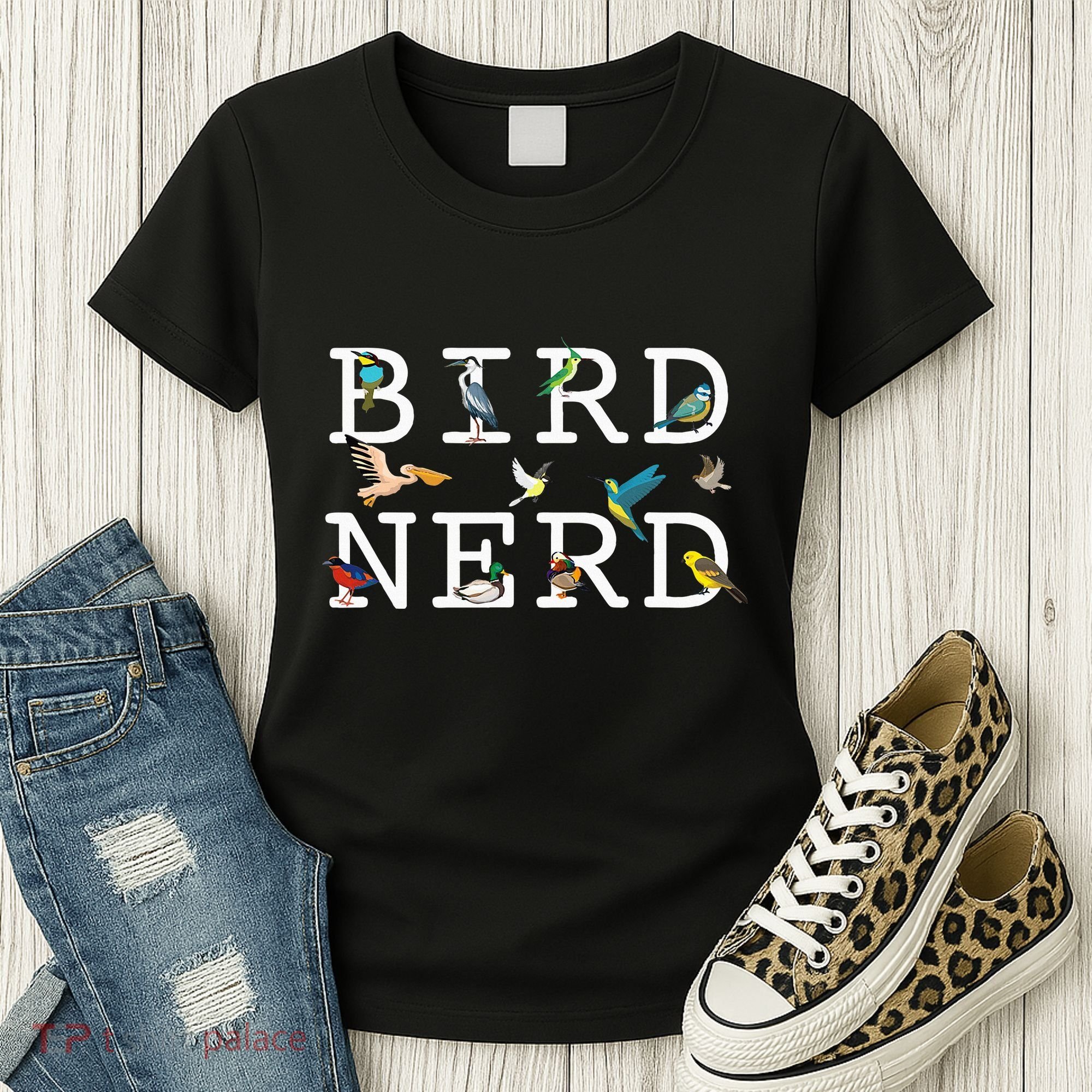 Cool Bird Lover Birdwatching Present Birdwatcher Birder Women's T-Shirt