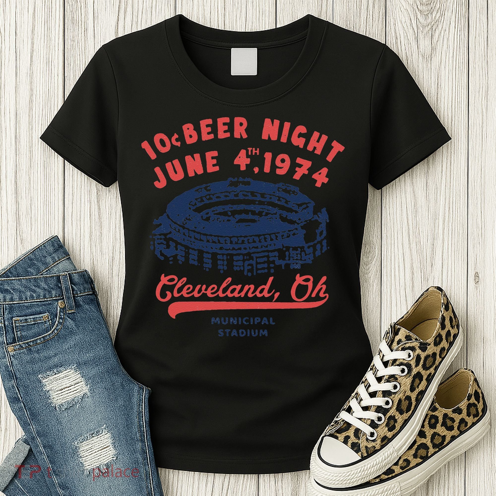 Cleveland Baseball Retro 10 Cent Beer Night Women's T-Shirt