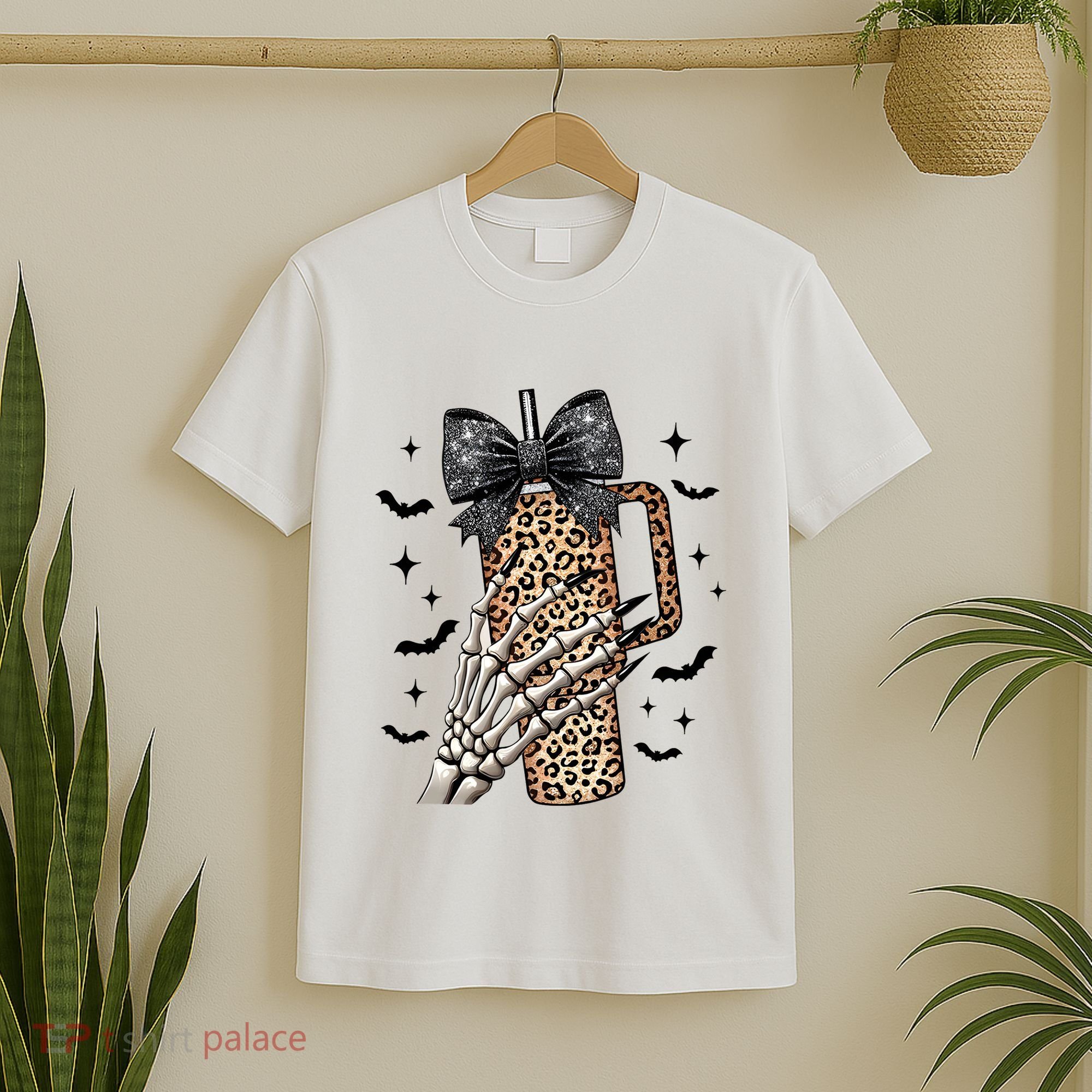 Coquette Bow Skeleton Bougie T-Shirt