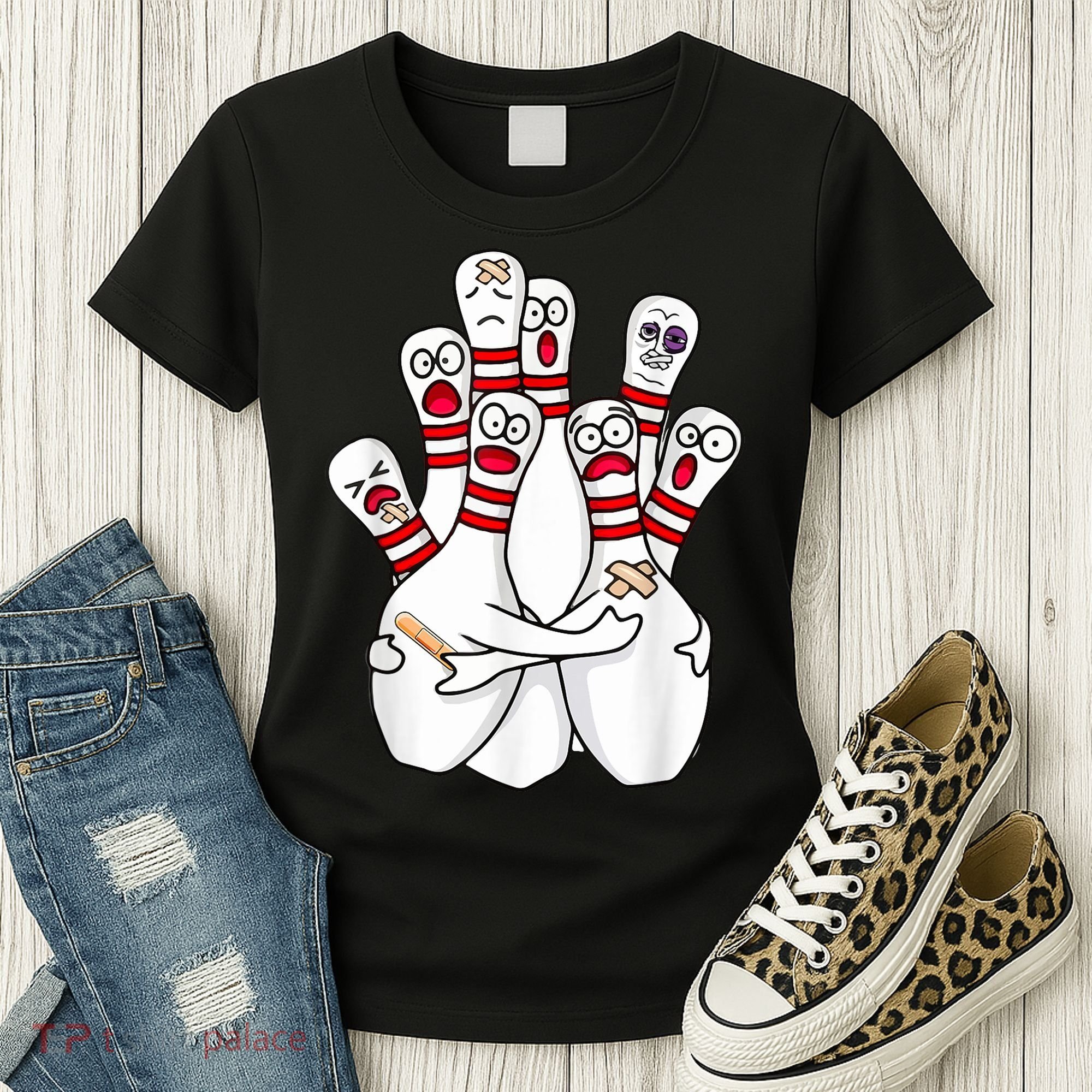 Cartoon Bowling Scared Bowling Pins Funny Sport Bowler Women's T-Shirt