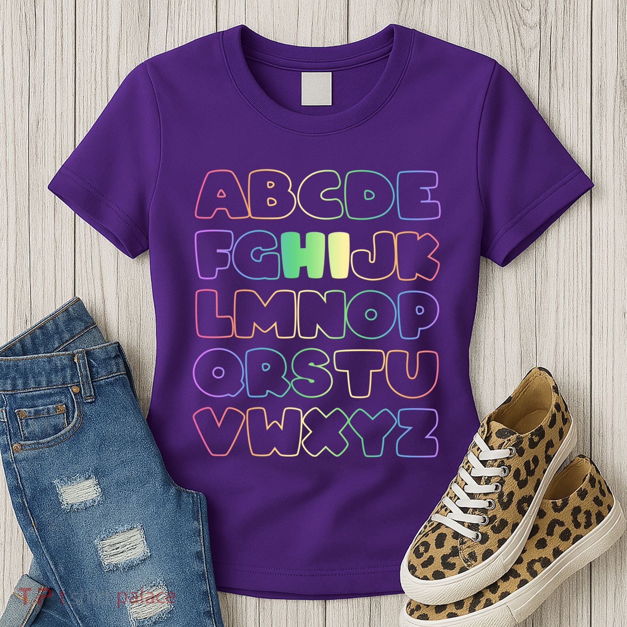 Cute Back To School Alphabet Hi New Kindergarteners Teachers Women's T-Shirt