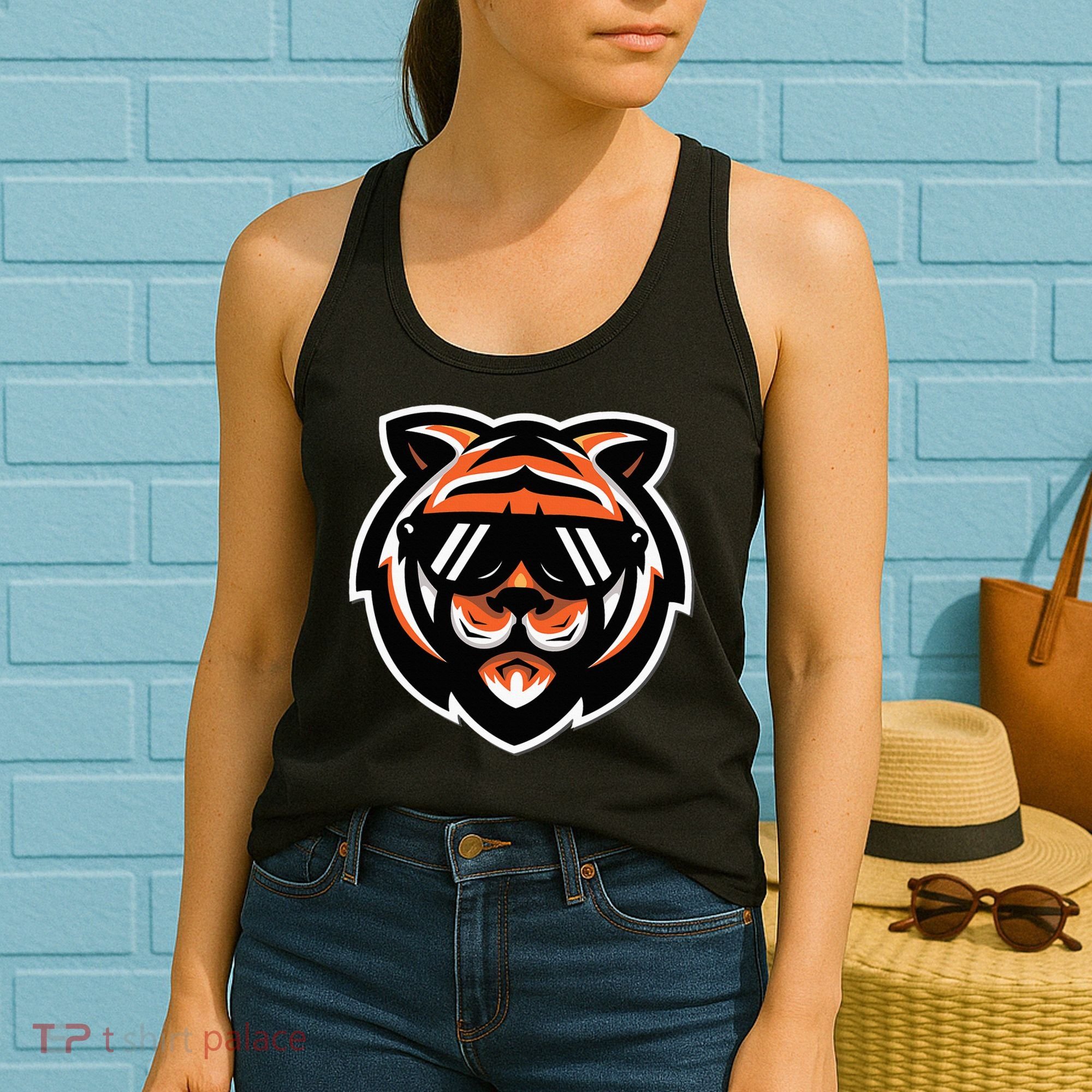 Cool Bengal Tiger With Sunglasses Women's Tank Top