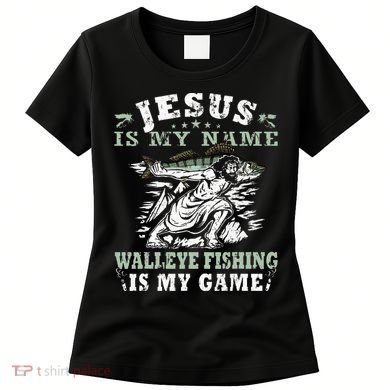 Catching big Walleye Fish over 25 inches Walleye Hunter Women's T-Shirt