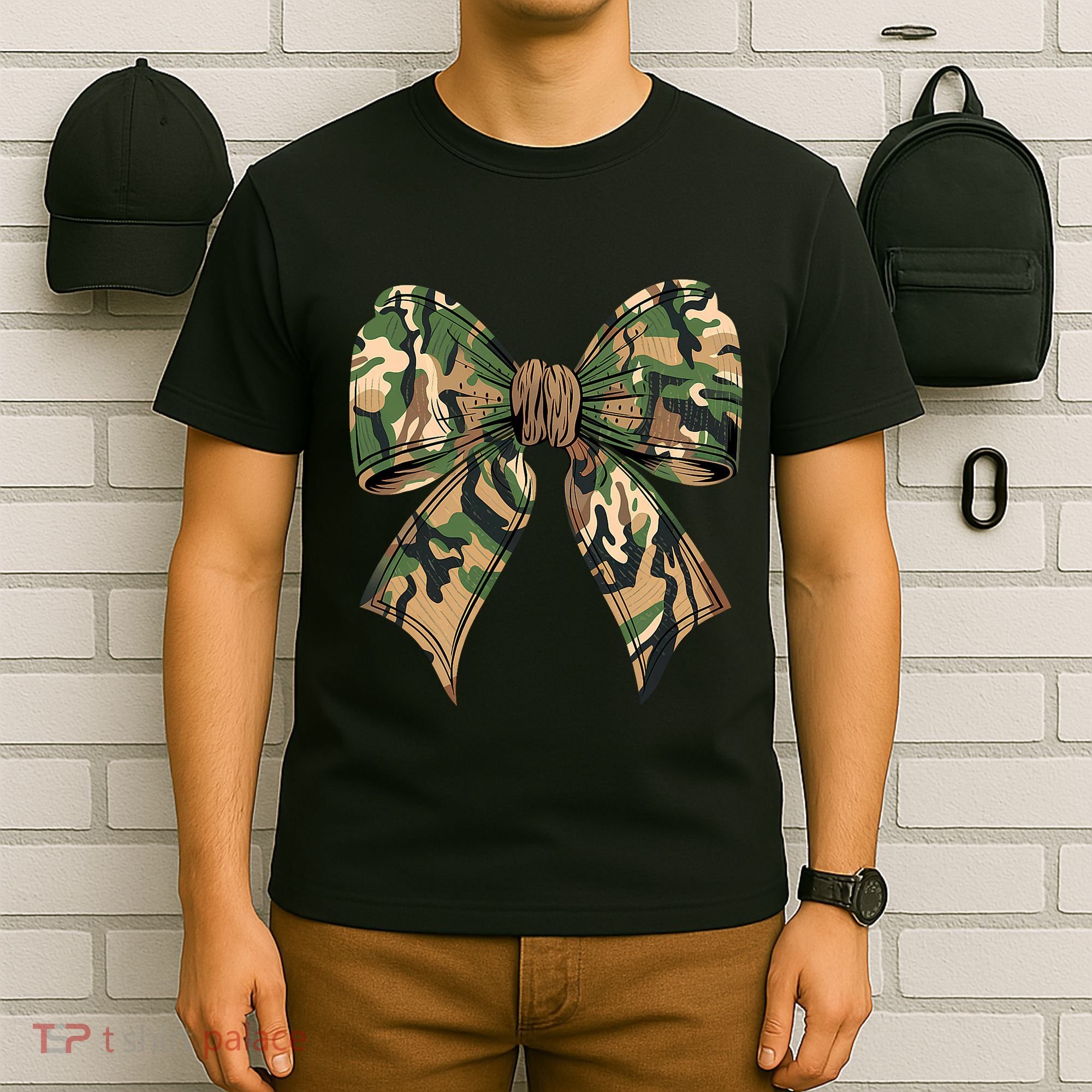 Camo Coquette Bow Hunting Camouflage Old Hunter T-Shirt