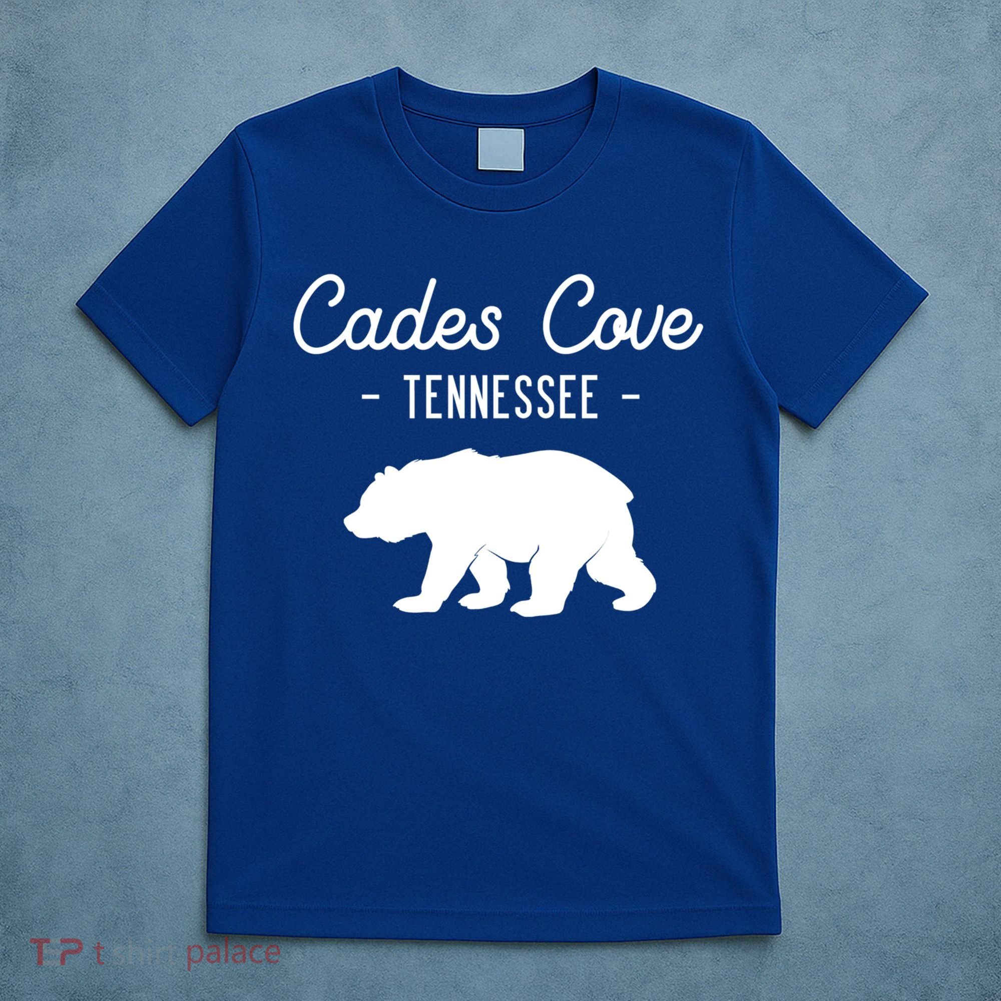 Cades Cove Bear Retro Tennessee Great Smoky Mountains Meaningful Gift T-Shirt