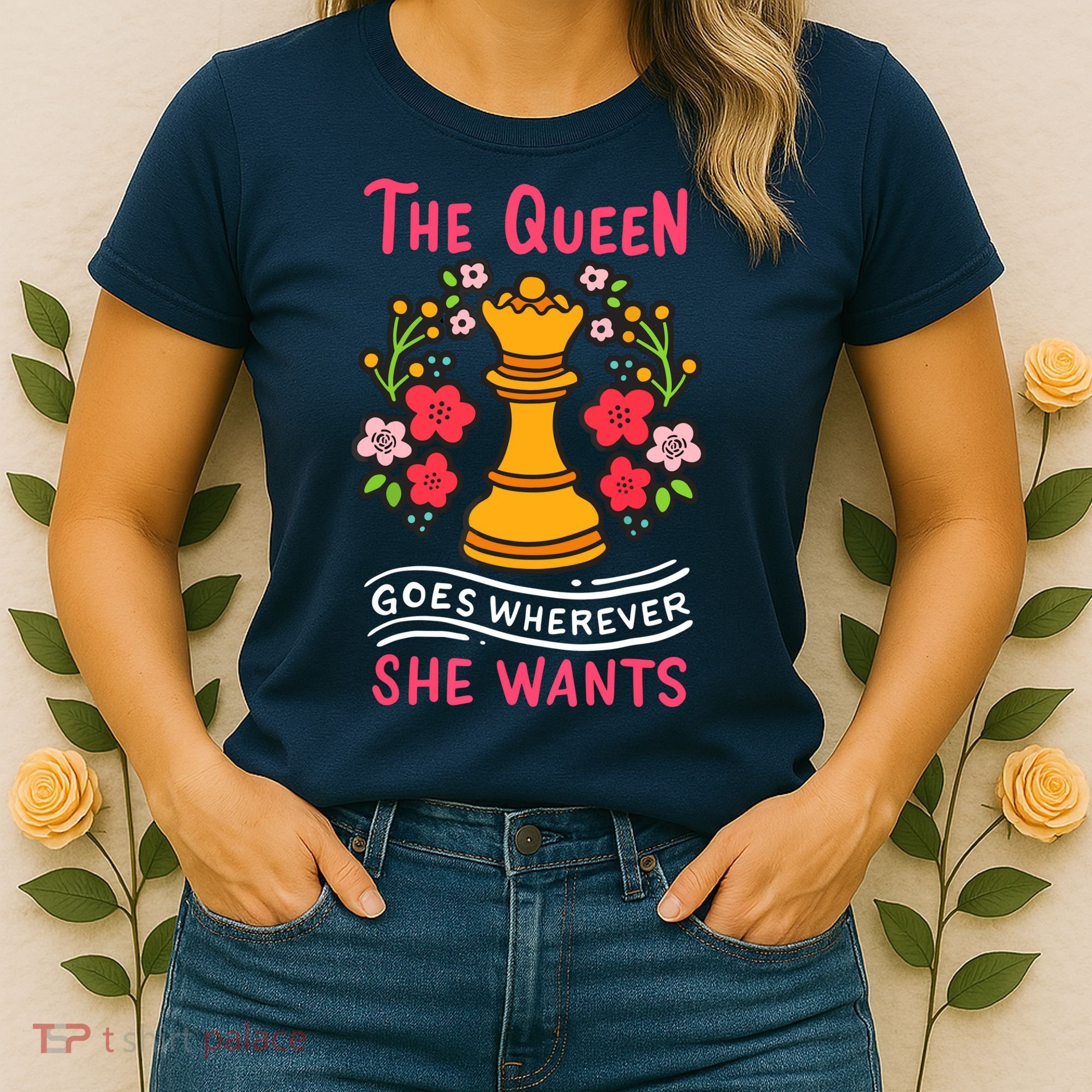 Chess Chessmen Chessboxing Queen Chess Player Gift Women's T-Shirt
