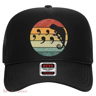 Comma Chameleon Hat