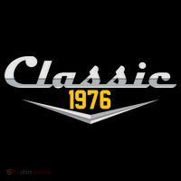 Classic Car Emblem 1976 50th Birthday Cropped Pullover Crew thumb 4
