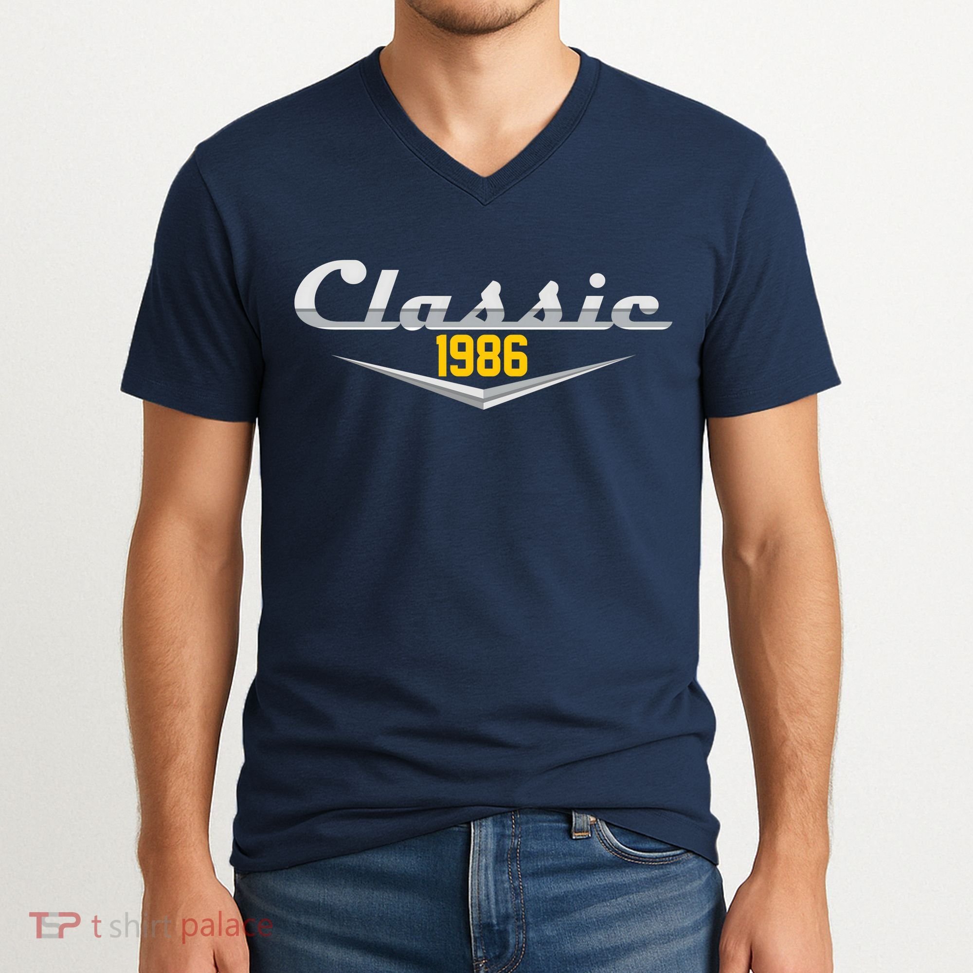 Classic Car Emblem 1986 40th Birthday V-Neck T-Shirt