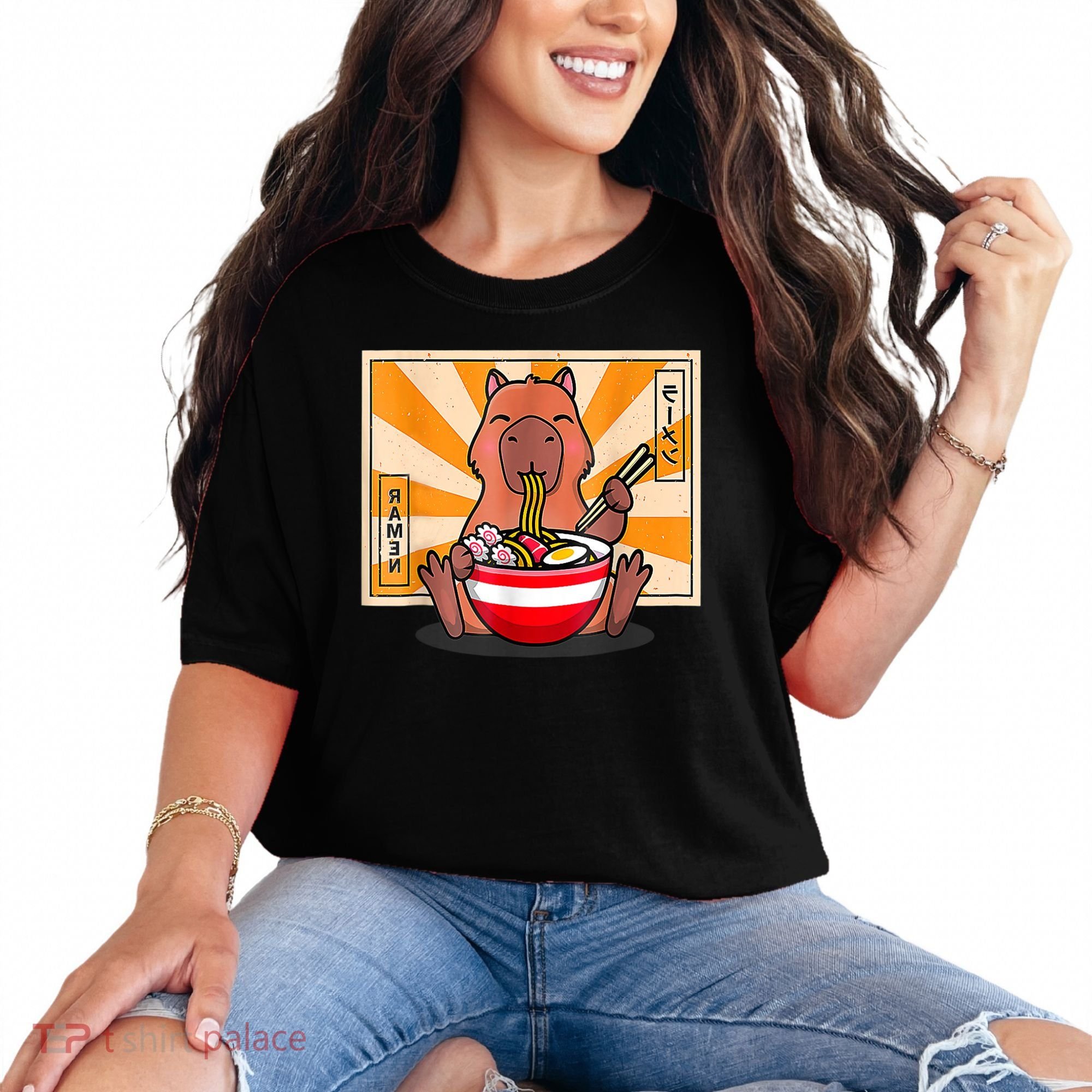 Cute Capybara Eating Ramen Funny Animal Anime Manga Comfort Colors T-Shirt
