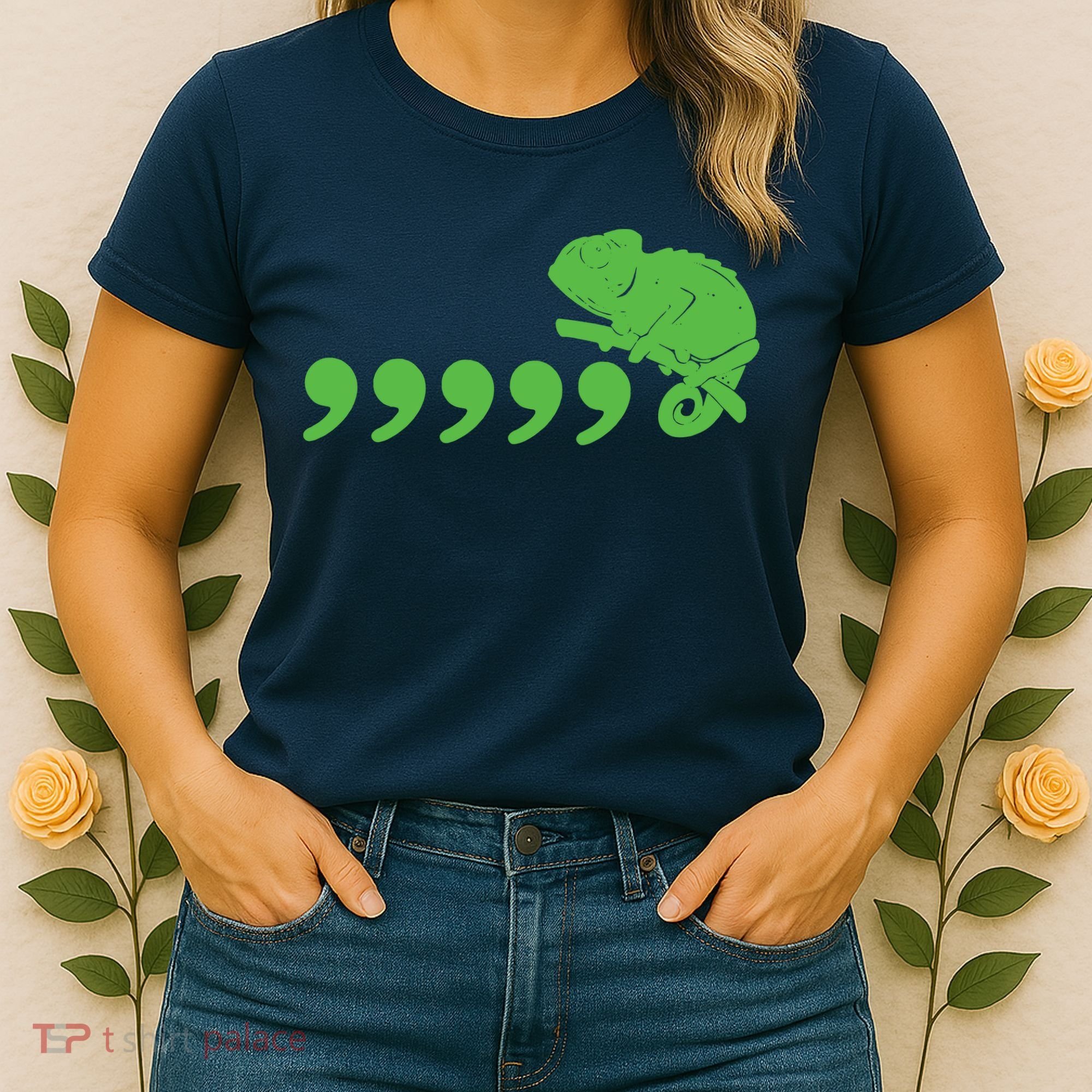 Comma Chameleon Funny Women's T-Shirt