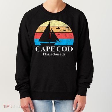 Cape Cod Gifts Massachusetts Souvenir Women's Sweatshirt