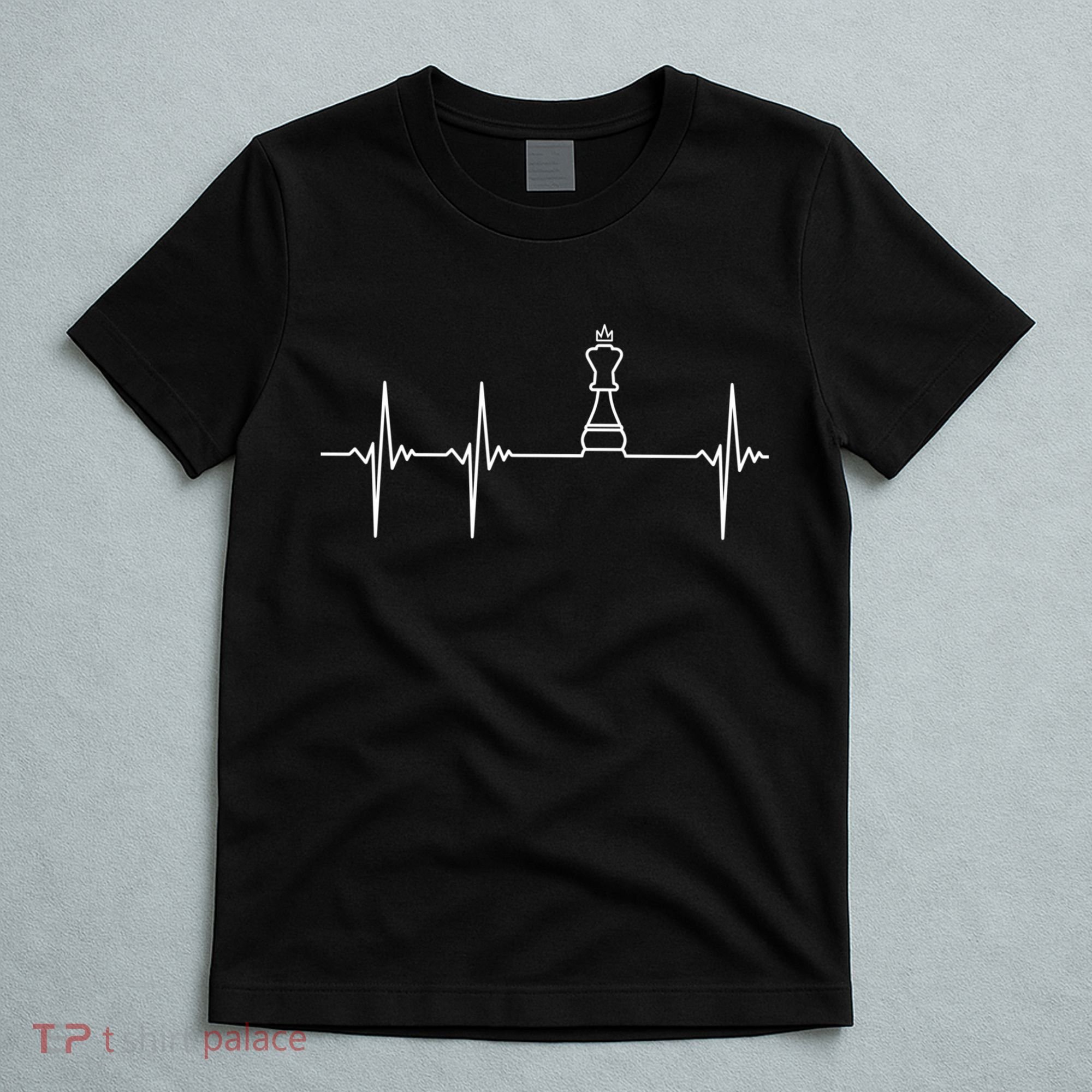 Chess Cool Gift Heartbeat King Piece Gift Chess Players Lovers T-Shirt