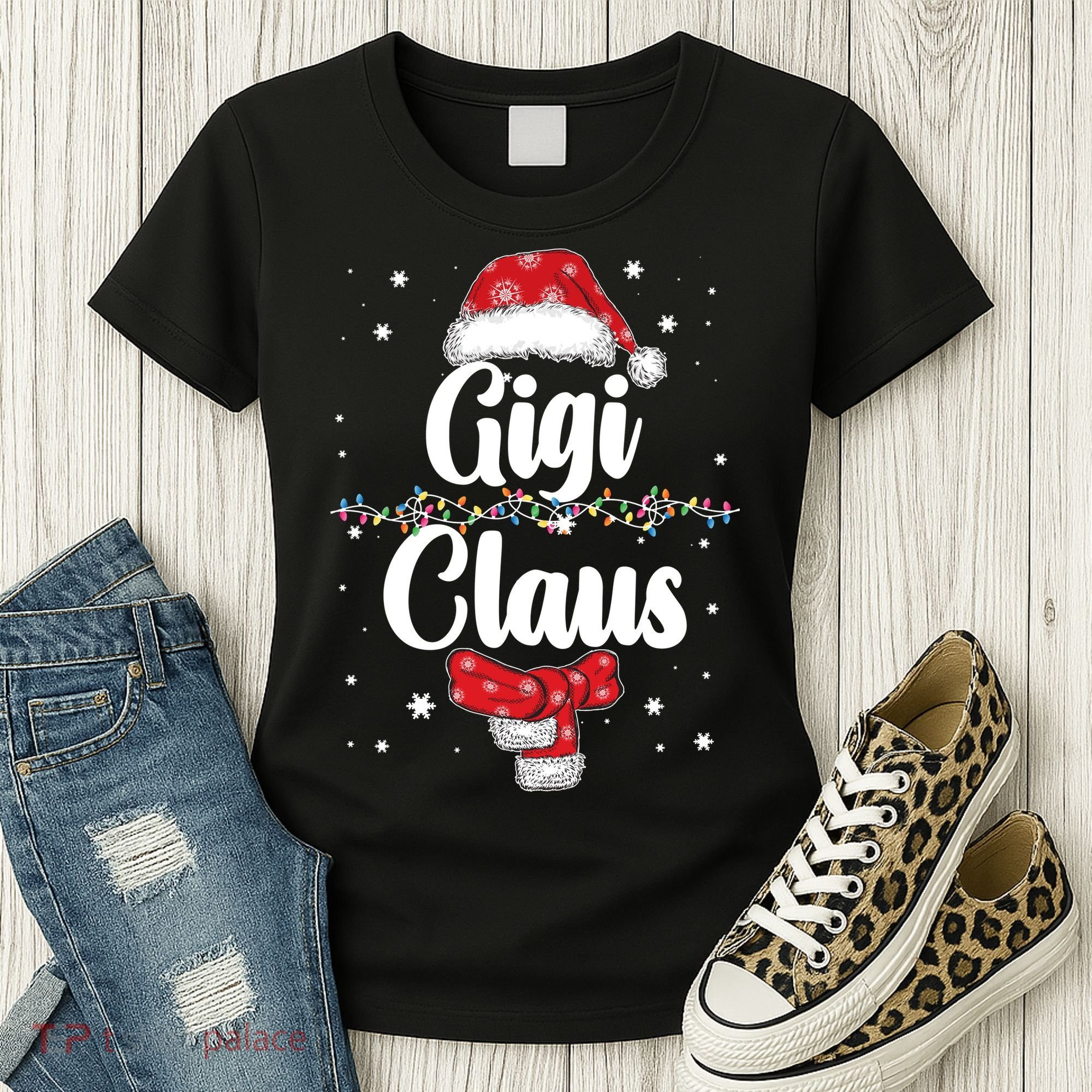 Cute Christmas Gigi Claus Women's T-Shirt