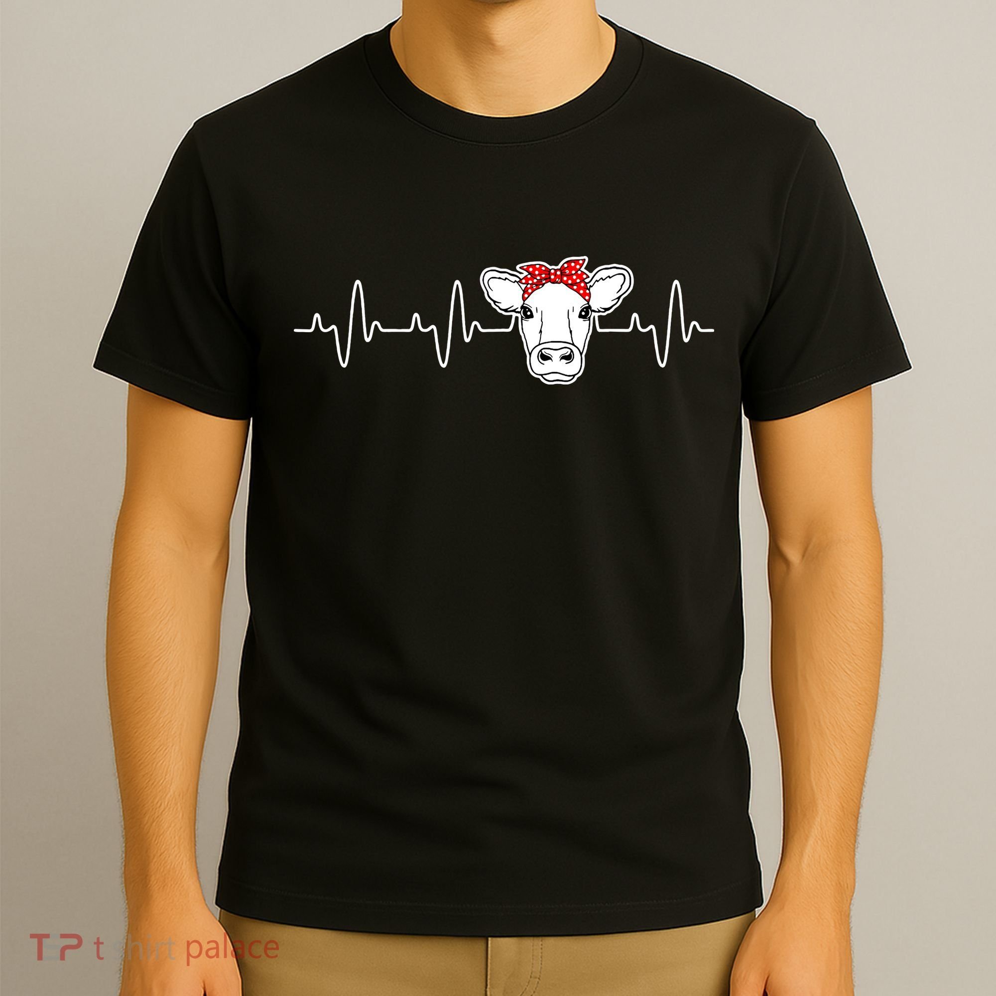 Cattle Cow Heart Valve EKG Heartbeat Cute Cow Lover funny T-Shirt